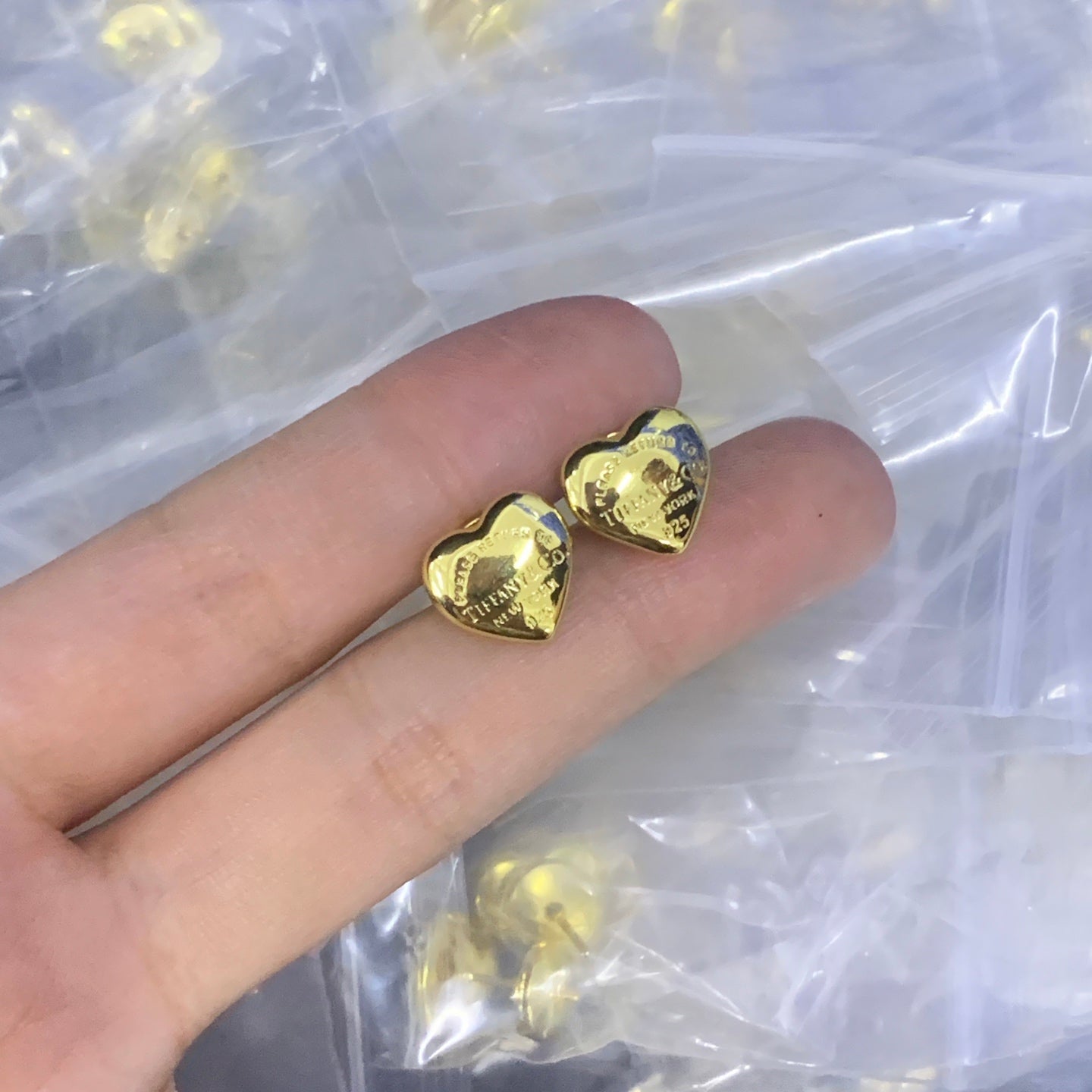 LuxluxHouse Low Price And High Quality Accessories Tiffany