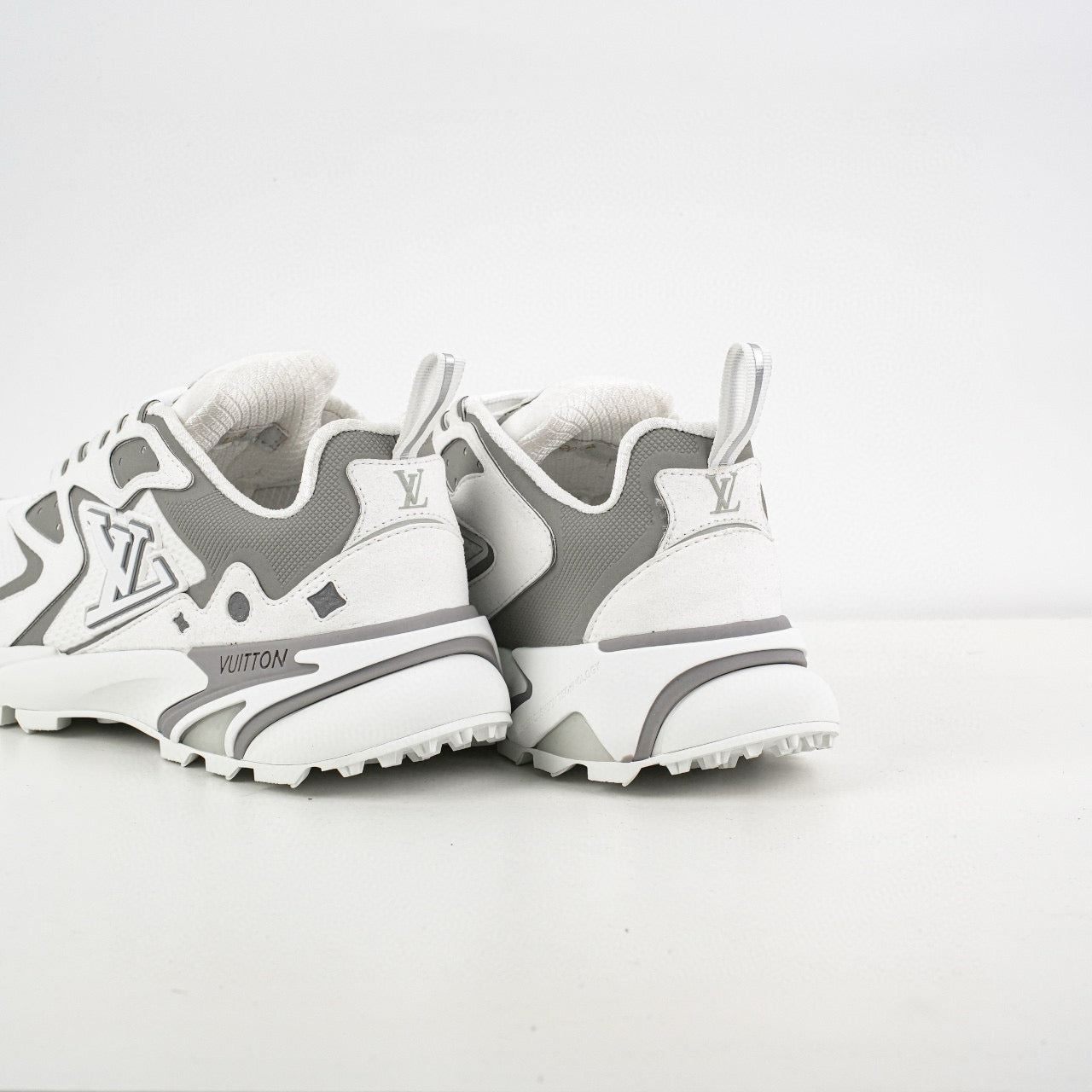 LuxluxHouse Best Quality Shoes Louis Vuitton