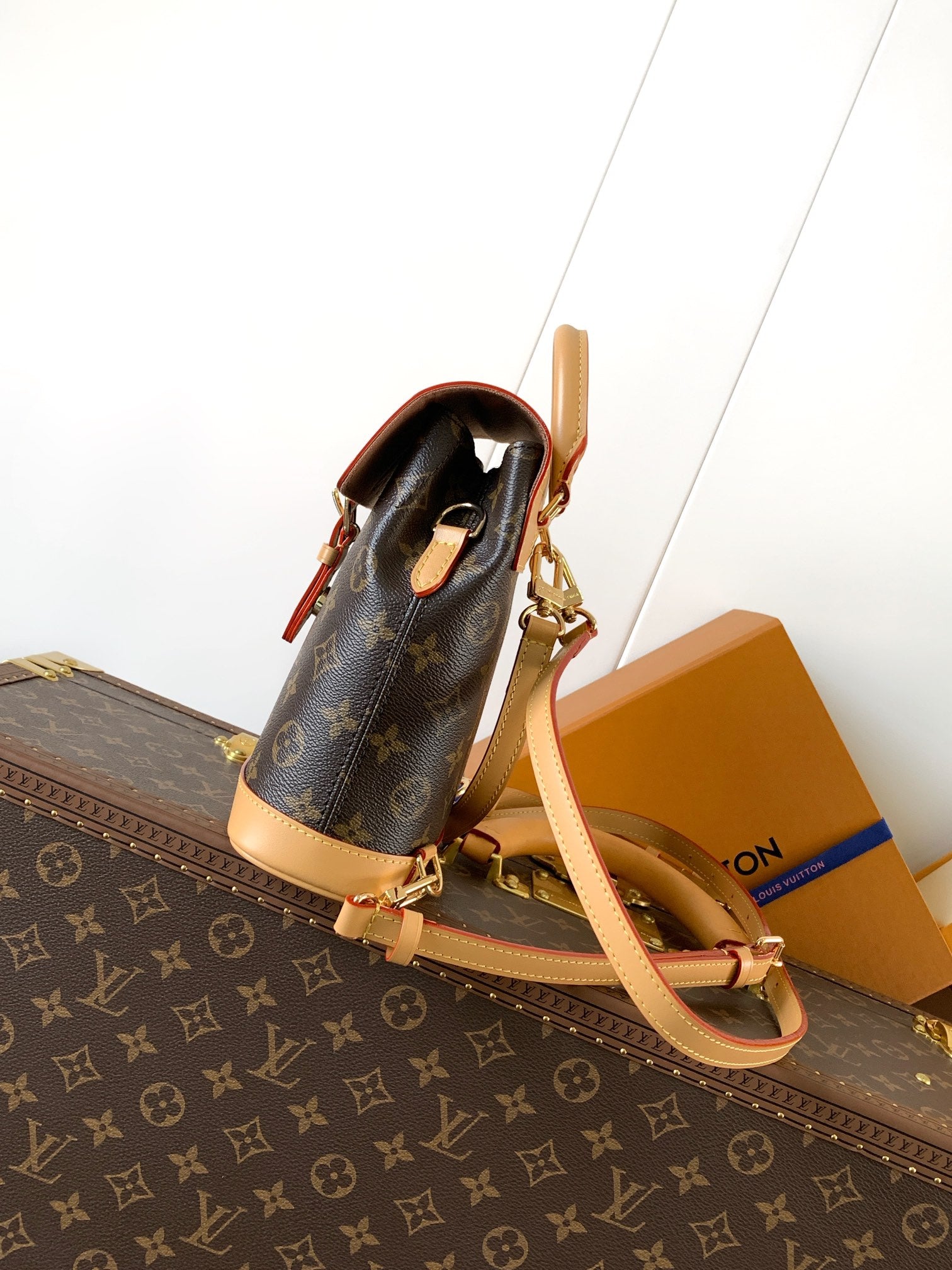 LuxluxHouse Best Quality Bags Louis Vuitton Men