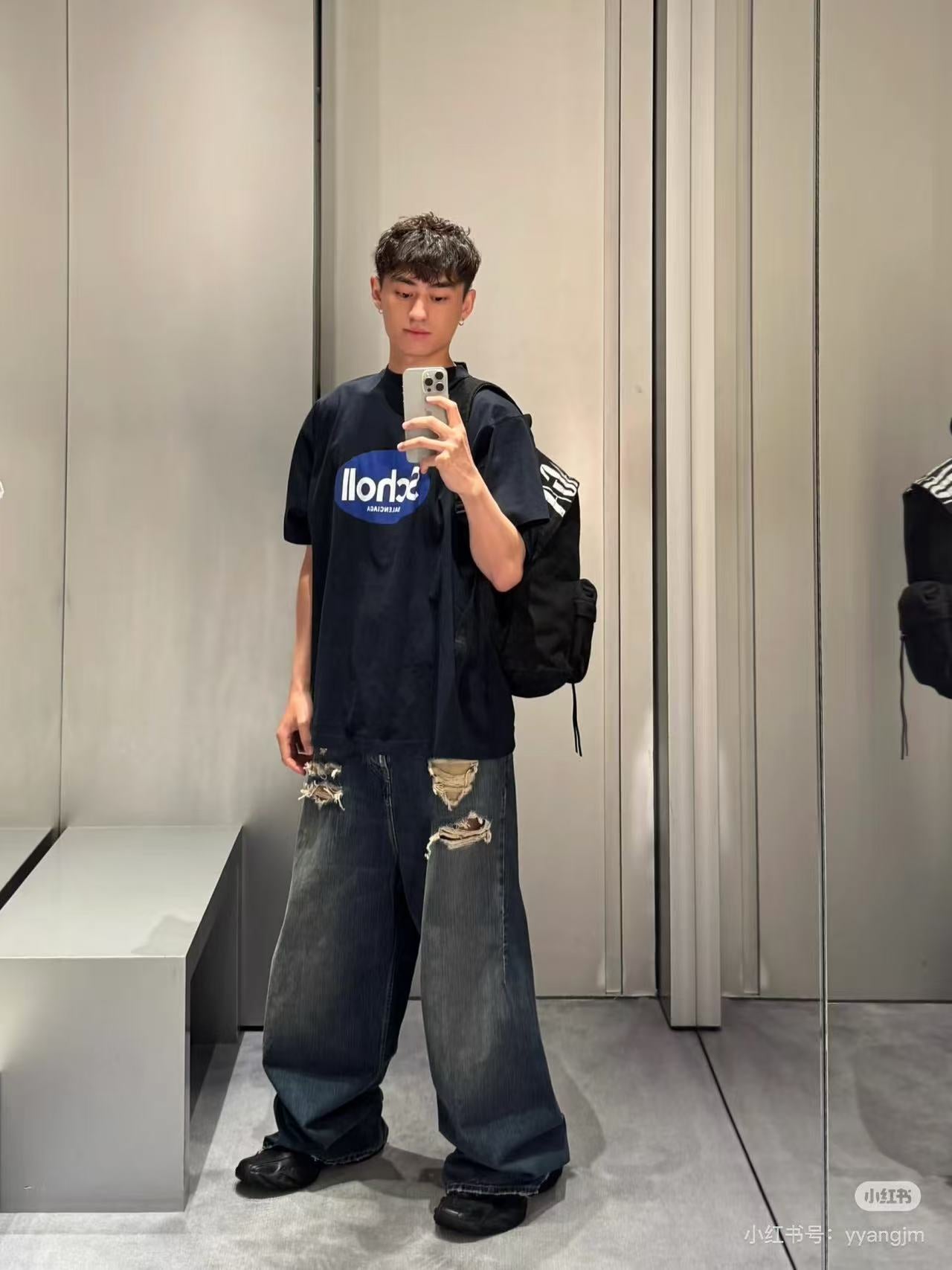 LuxluxHouse Best Quality Clothes Balenciaga T-shirt