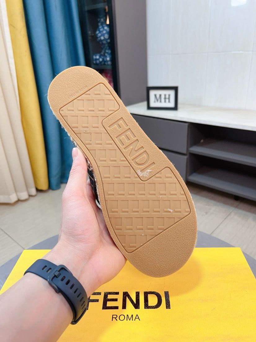 LuxluxHouse Best Quality Sandals Fendi