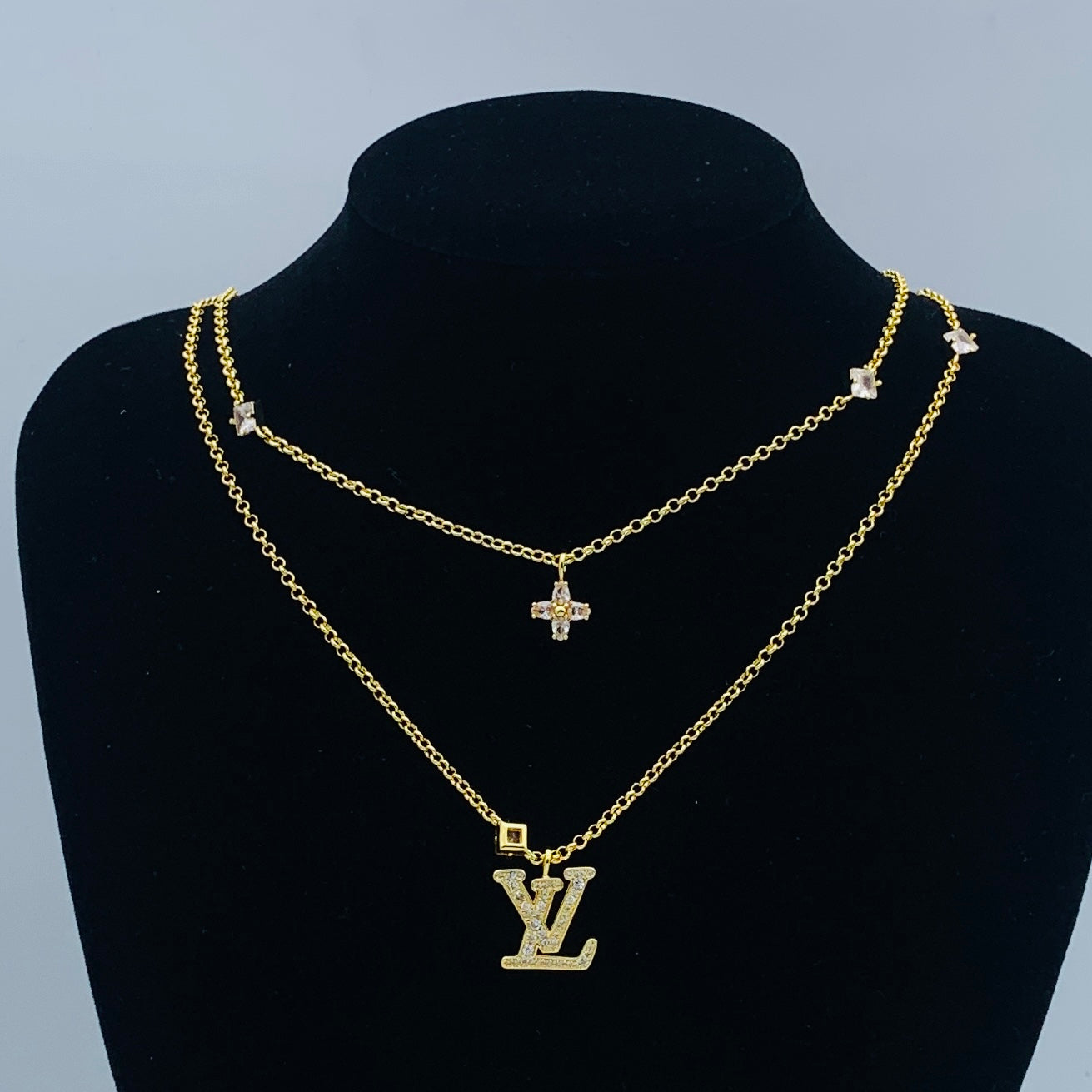 LuxluxHouse Low Price And High Quality Accessories Louis Vuitton