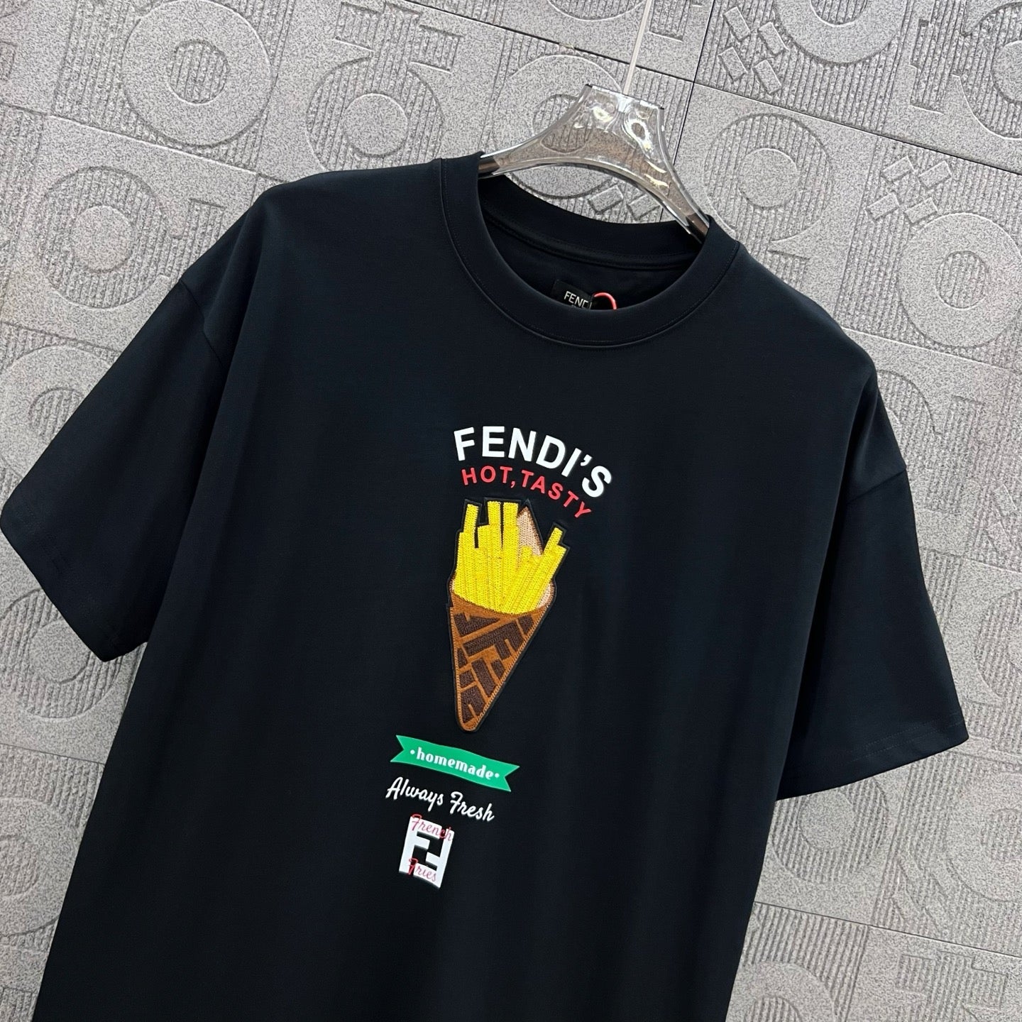 LuxluxHouse Best Quality Clothes Fendi T-shirt
