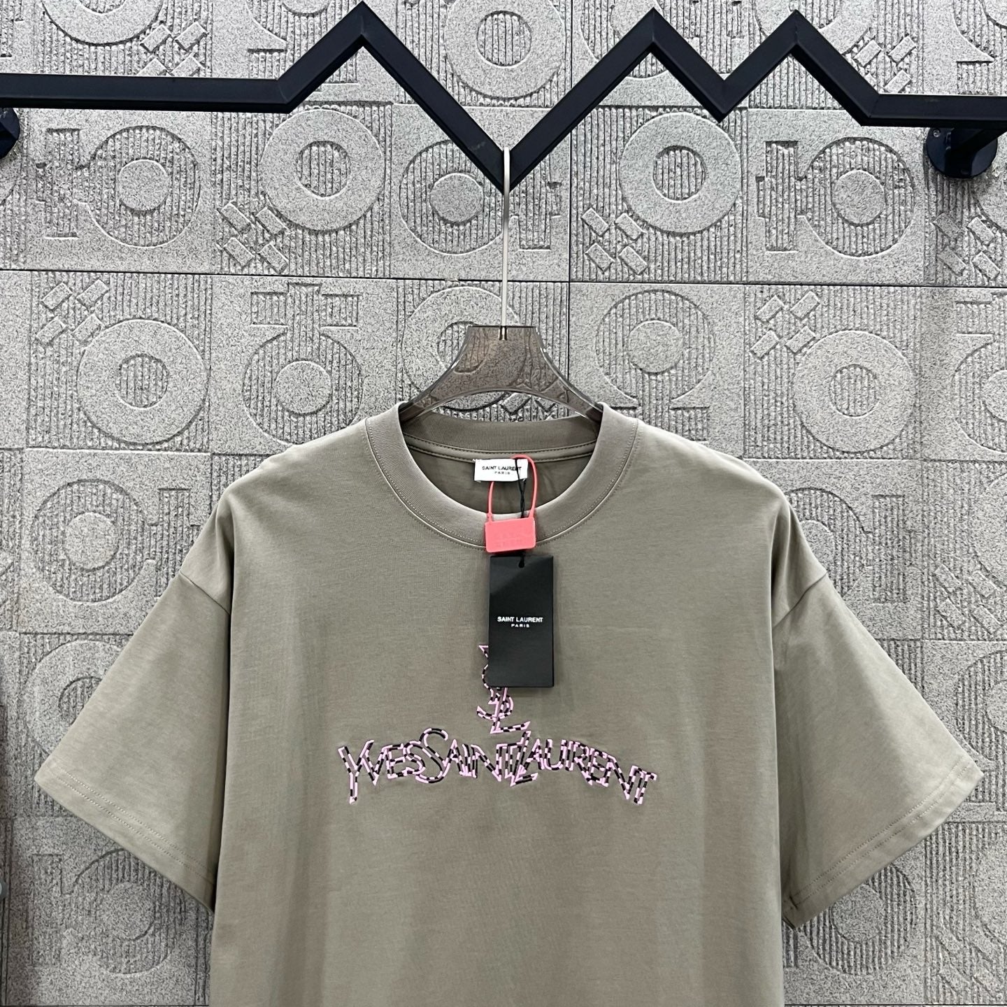 LuxluxHouse Best Quality Clothes T-shirt Arcteryx