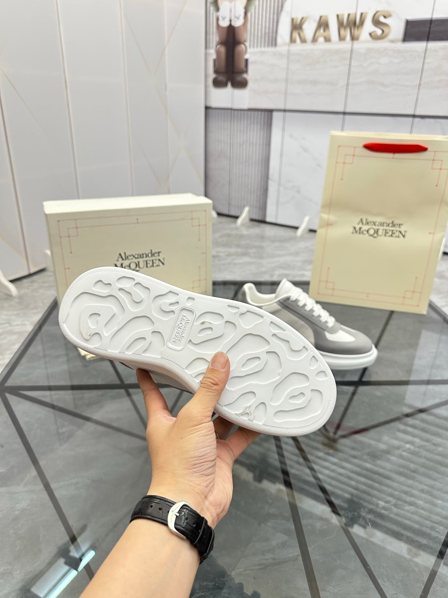 LuxluxHouse Best Quality Shoes Alexander McQueen