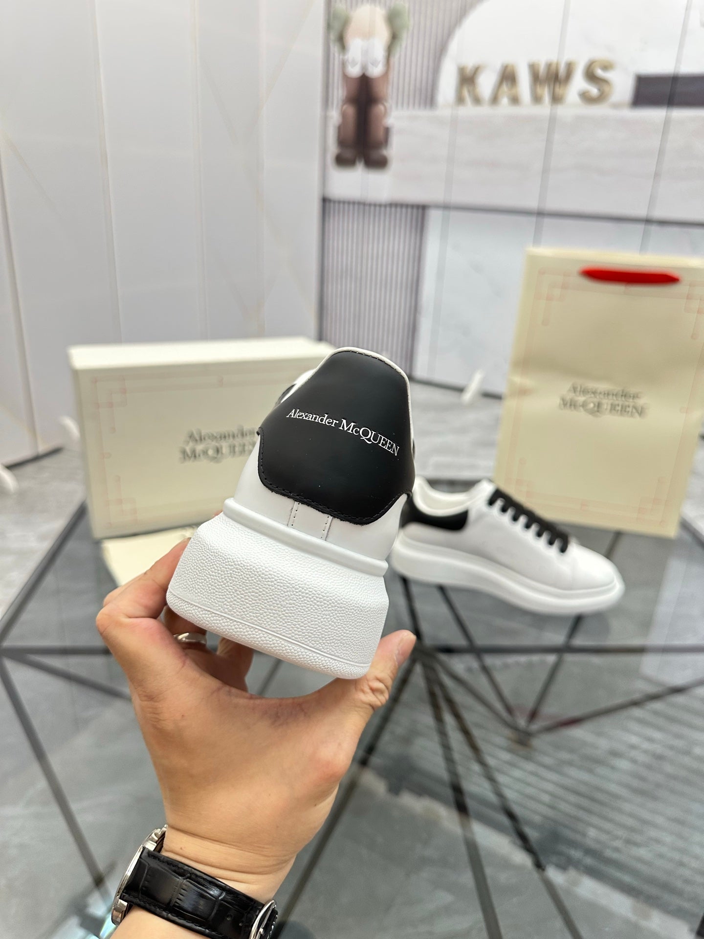 LuxluxHouse Best Quality Shoes Alexander McQueen