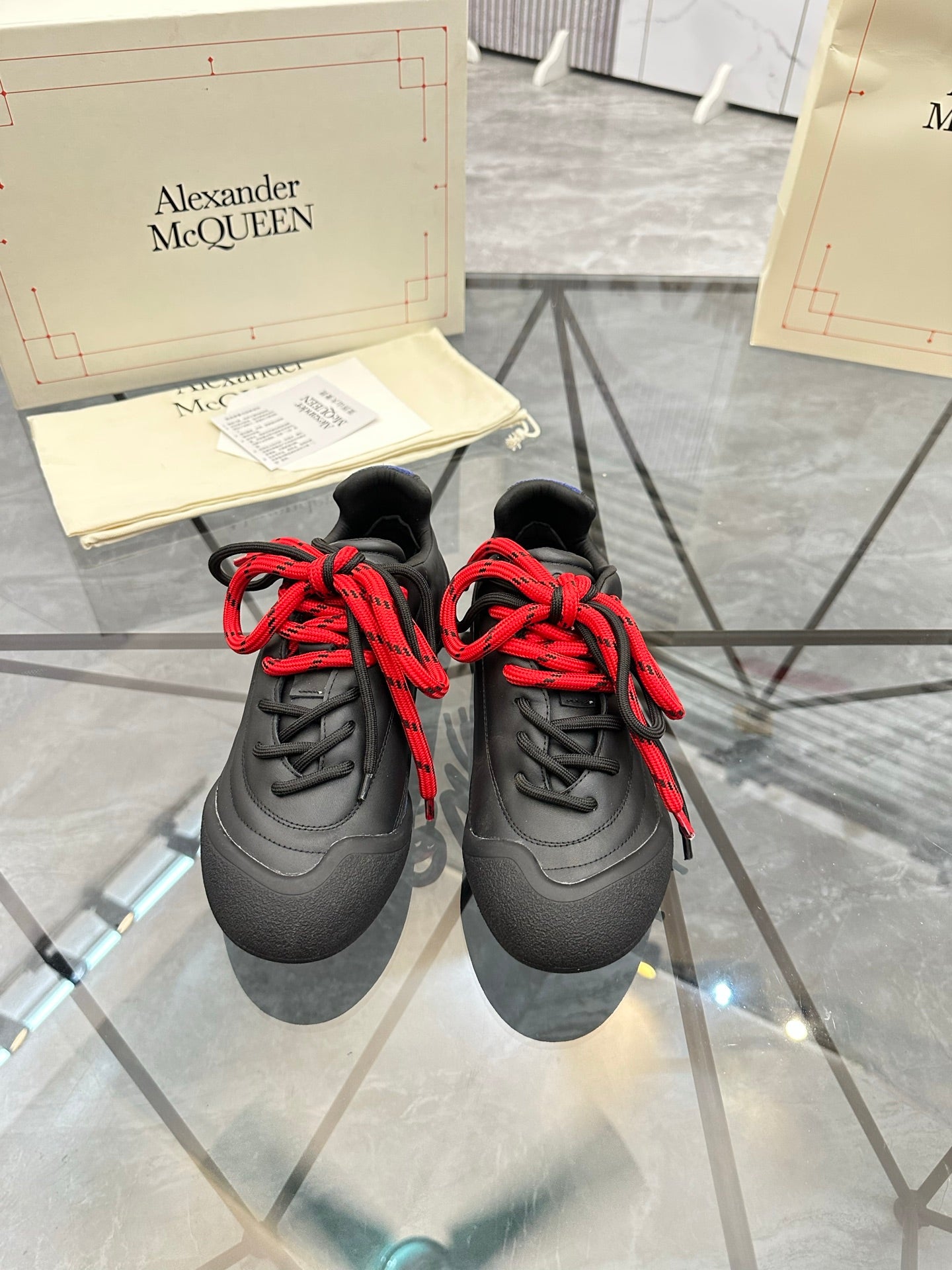LuxluxHouse Best Quality Shoes Alexander McQueen