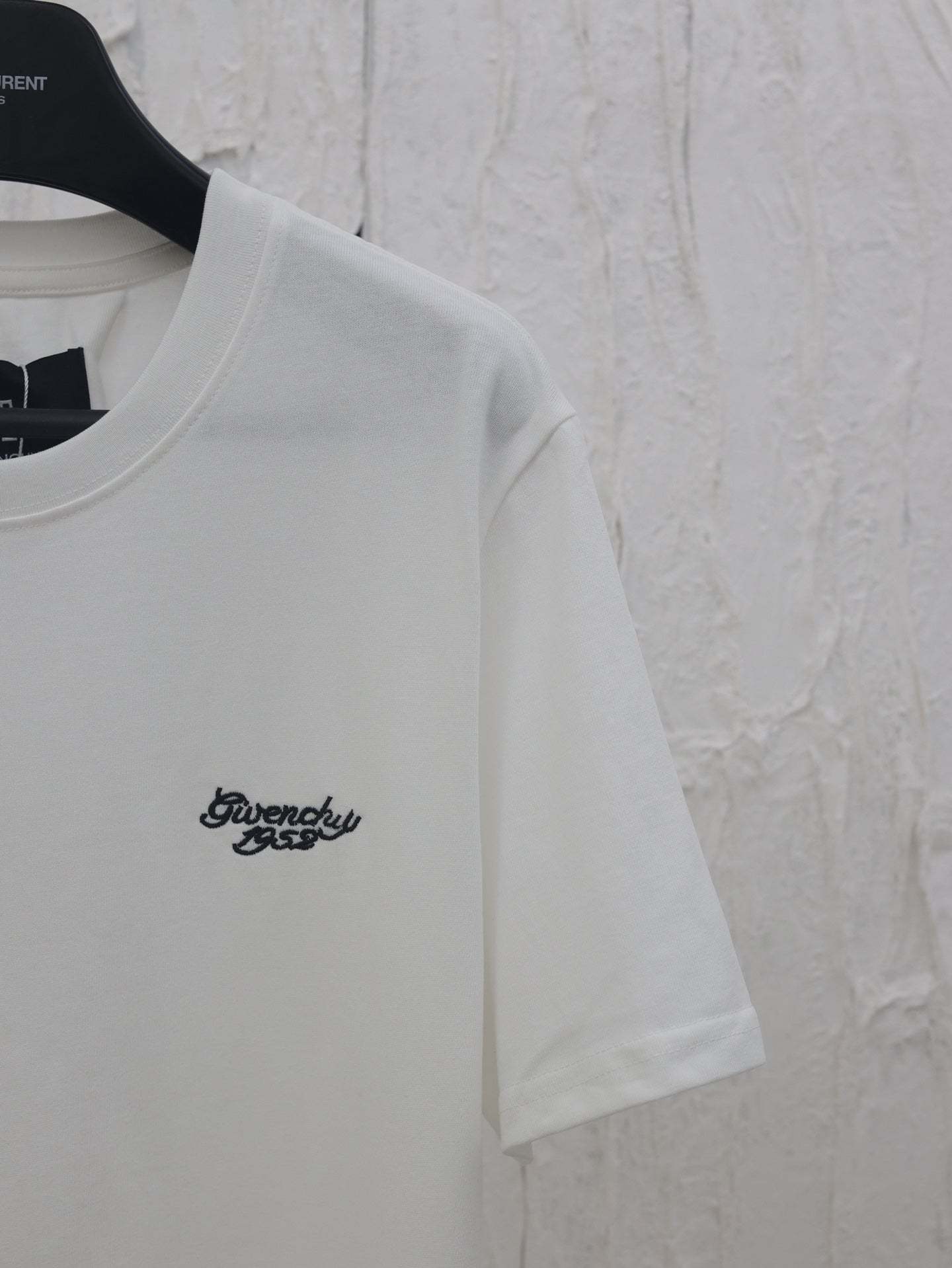 LuxluxHouse Best Quality Clothes Givenchy T-shirt