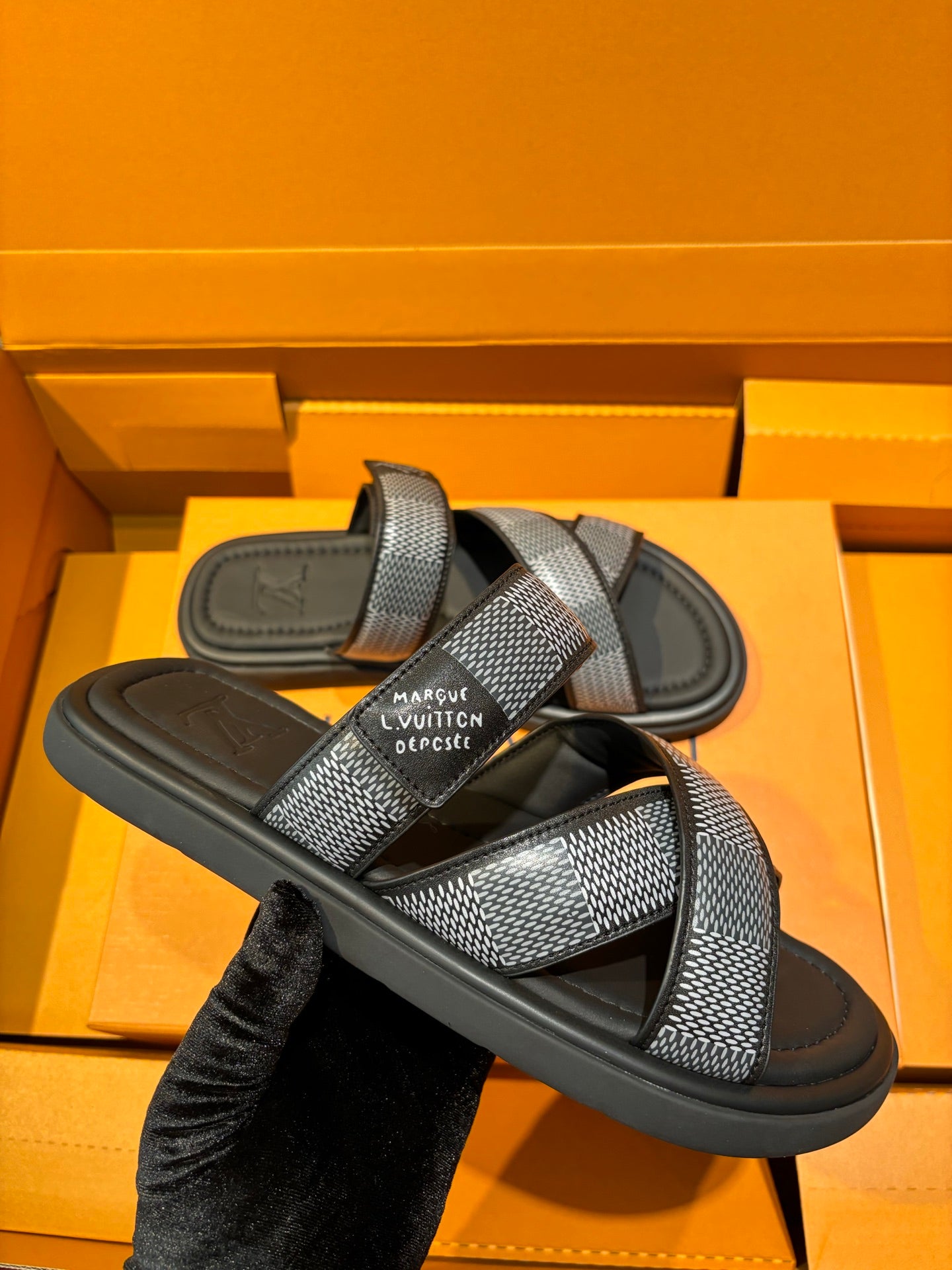 LuxluxHouse Best Quality Sandals Louis Vuitton