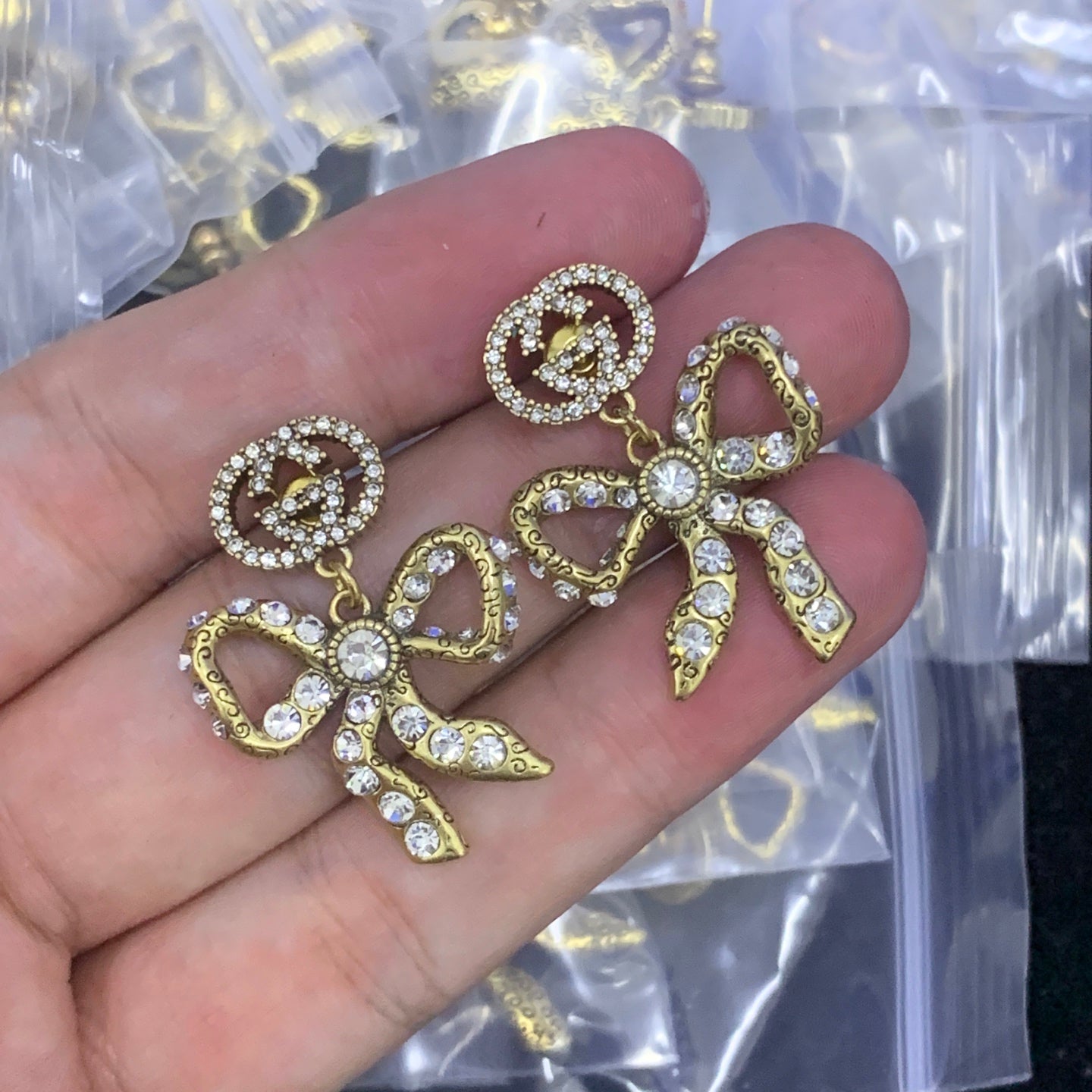 LuxluxHouse Low Price And High Quality Accessories Gucci