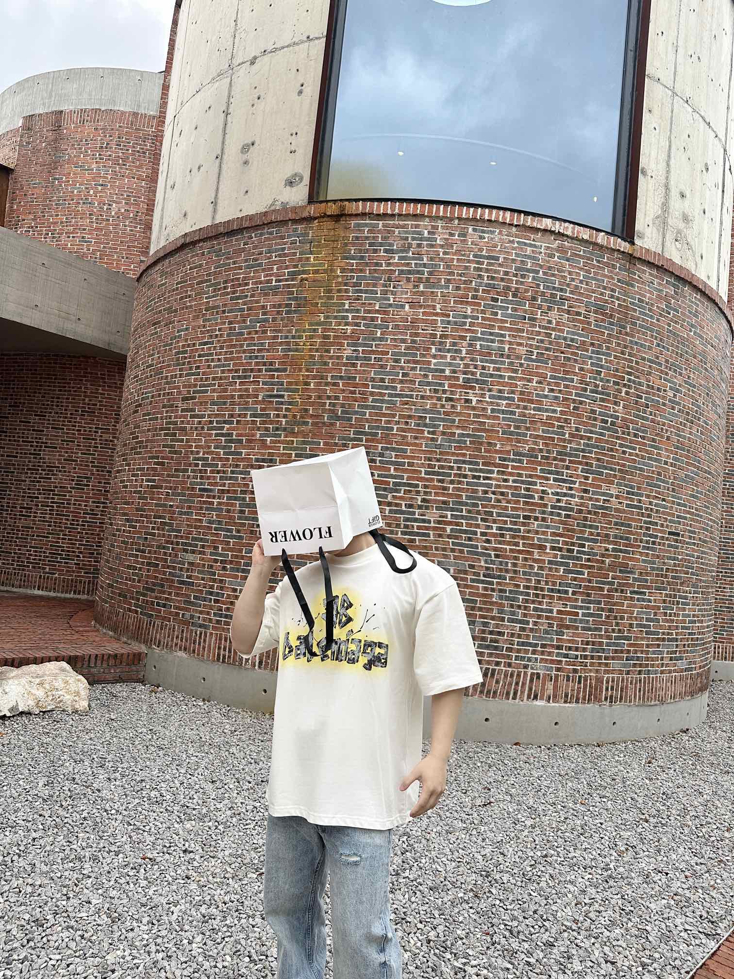 LuxluxHouse Best Quality Clothes Balenciaga T-shirt