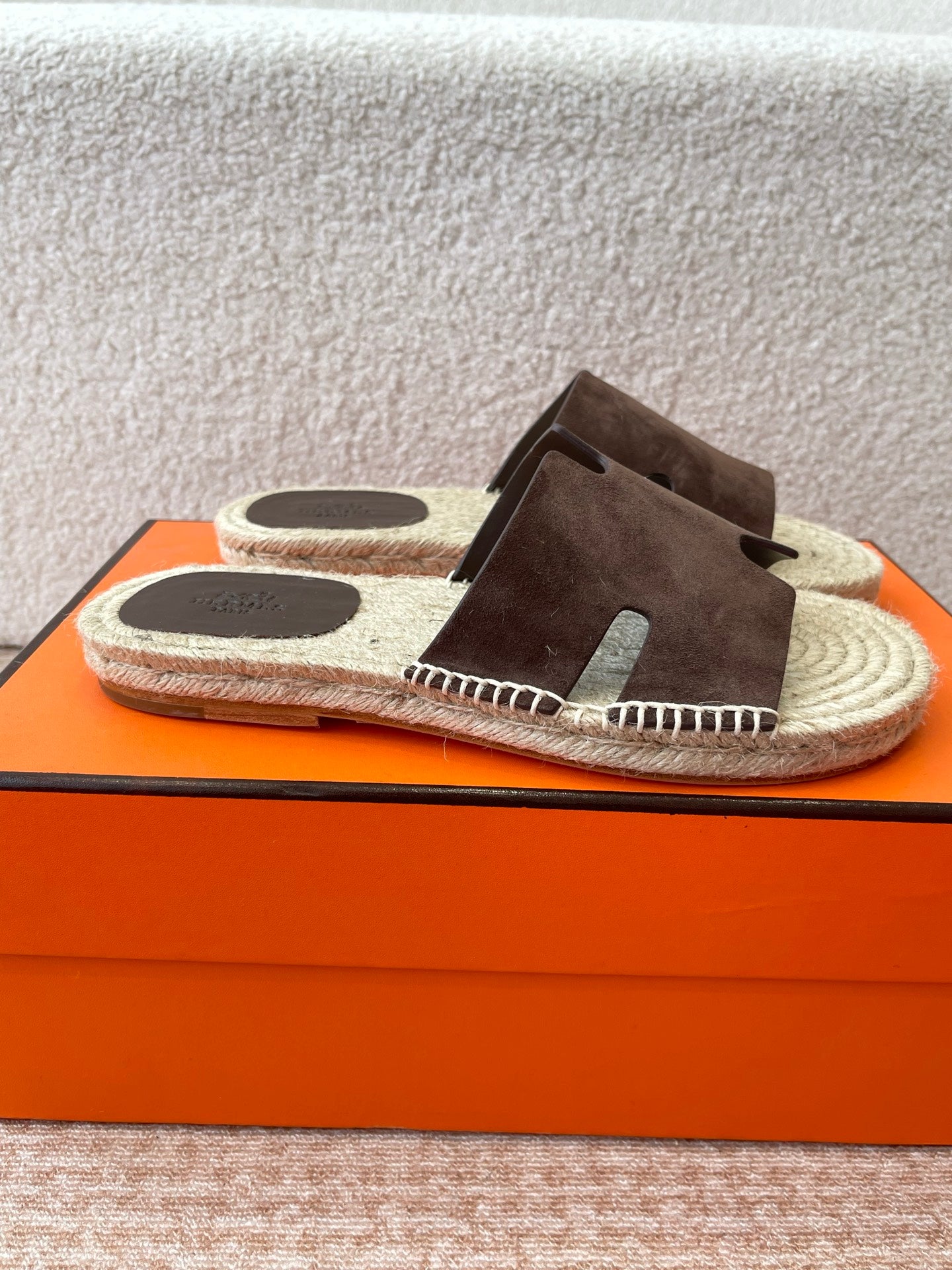 LuxluxHouse Best Quality Women Shoes Hermes