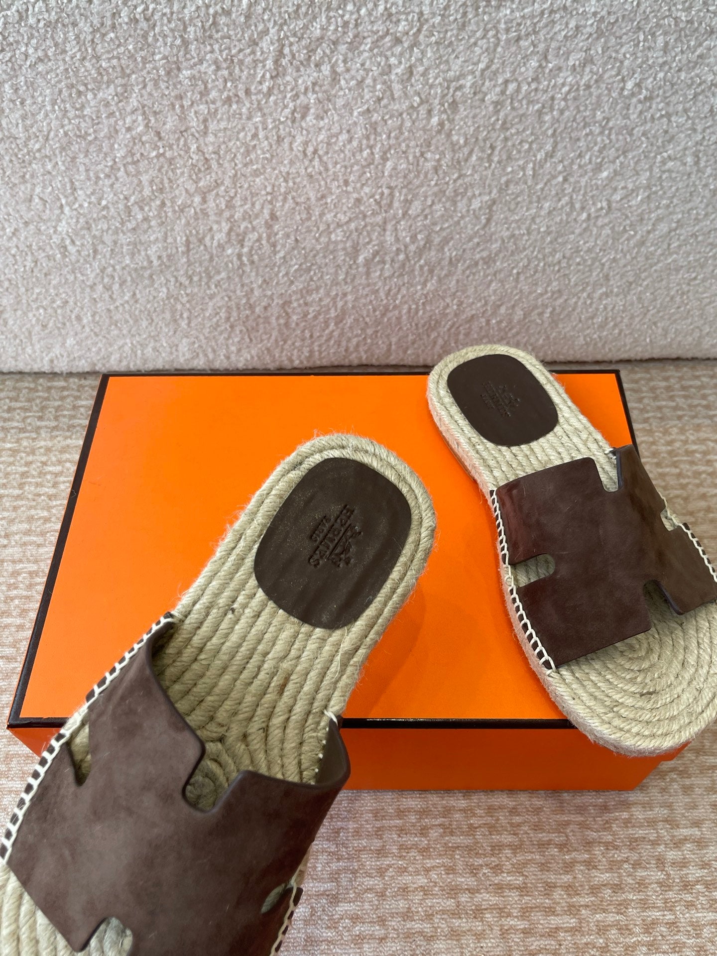 LuxluxHouse Best Quality Women Shoes Hermes