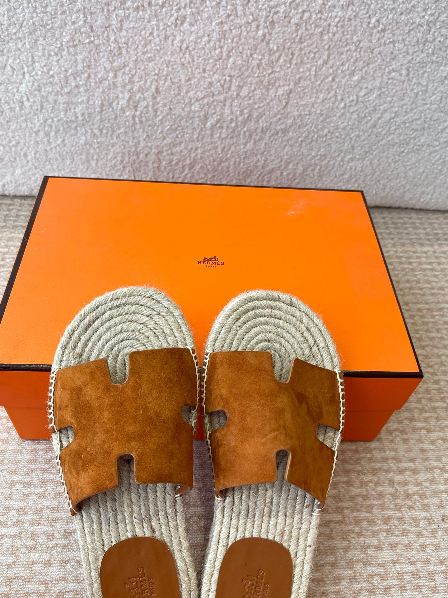 LuxluxHouse Best Quality Women Shoes Hermes