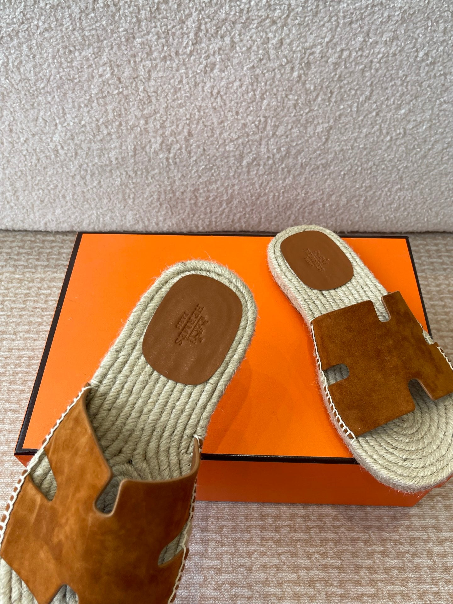 LuxluxHouse Best Quality Women Shoes Hermes