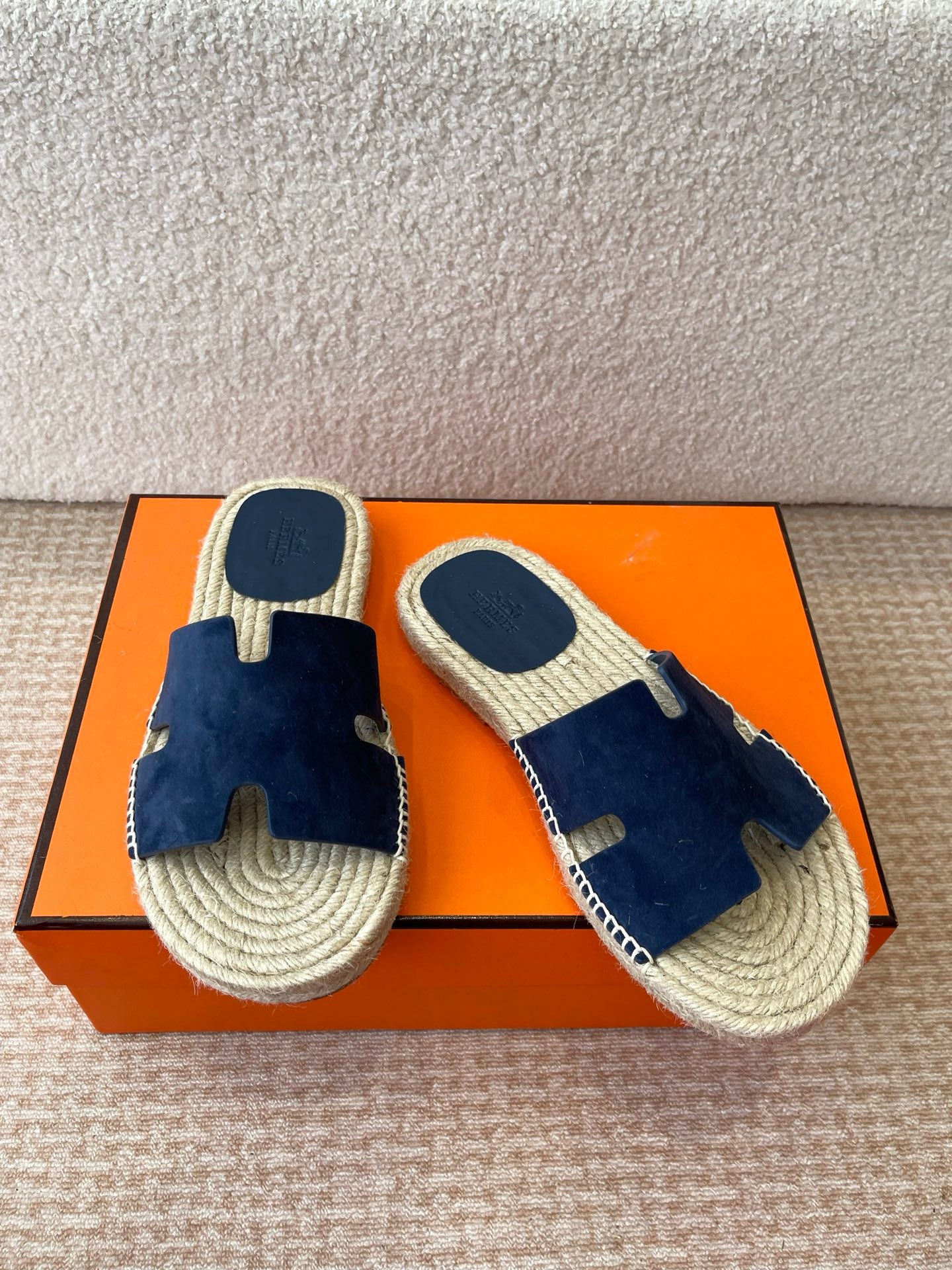 LuxluxHouse Best Quality Women Shoes Hermes