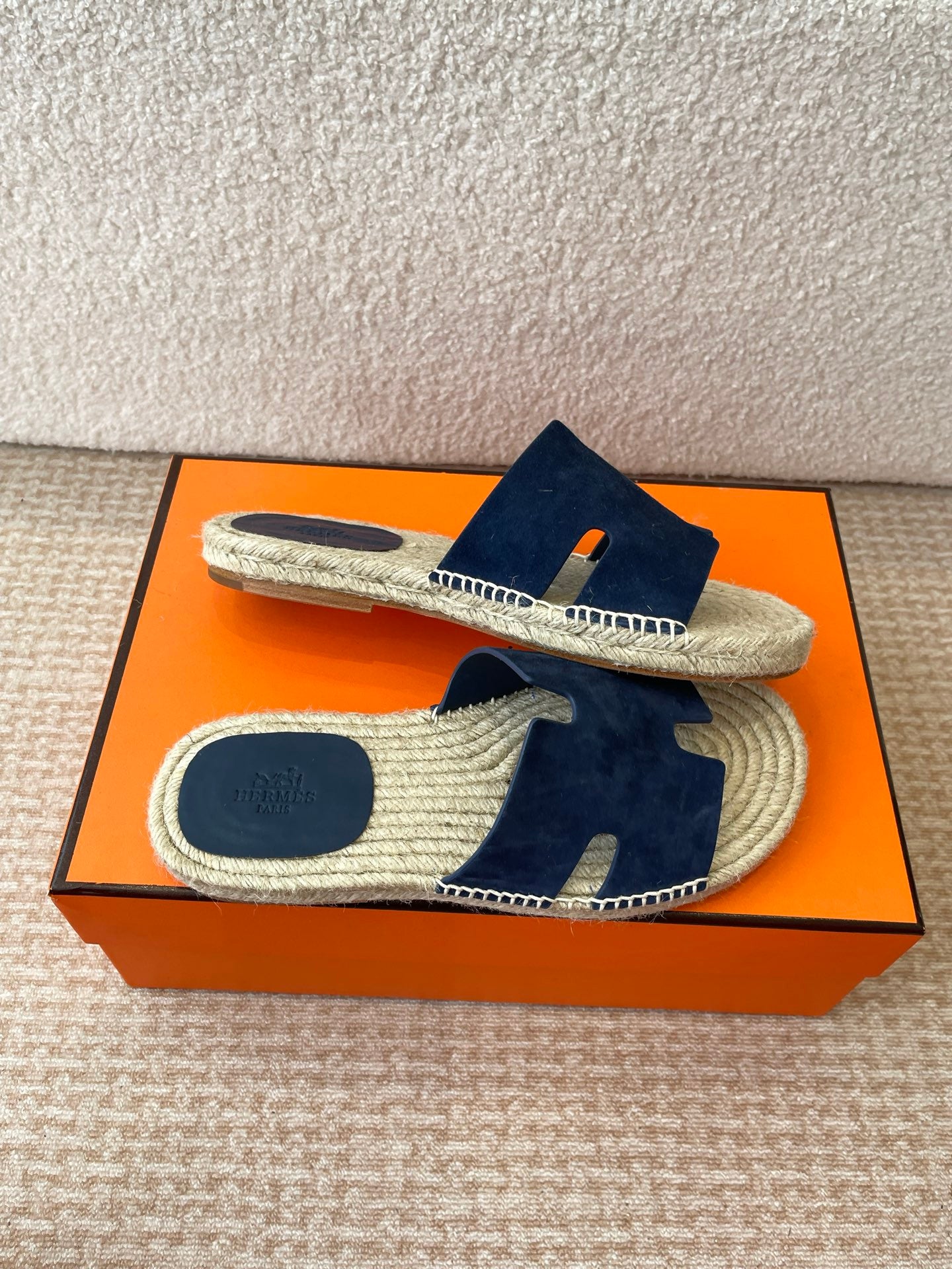 LuxluxHouse Best Quality Women Shoes Hermes