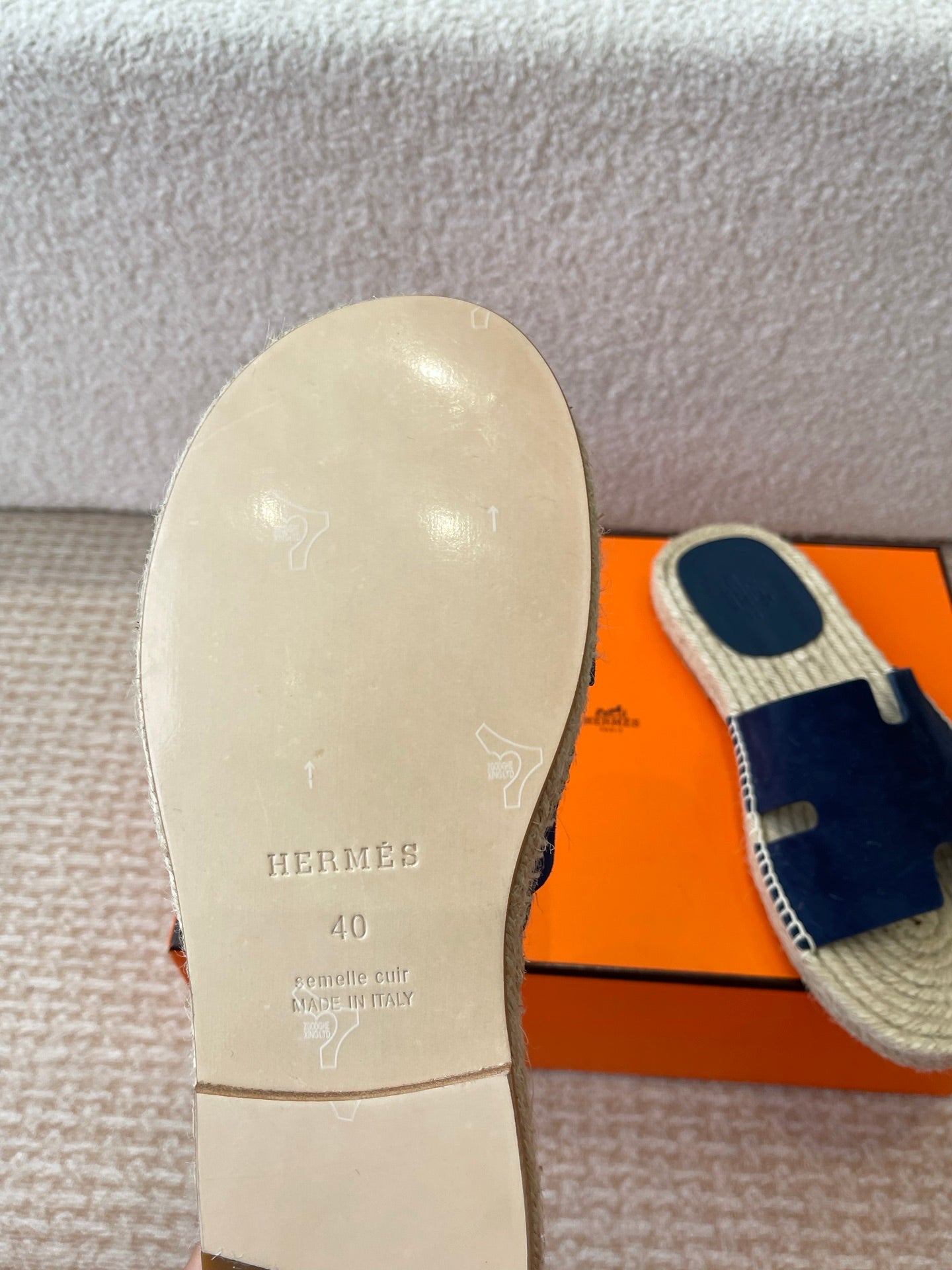 LuxluxHouse Best Quality Women Shoes Hermes