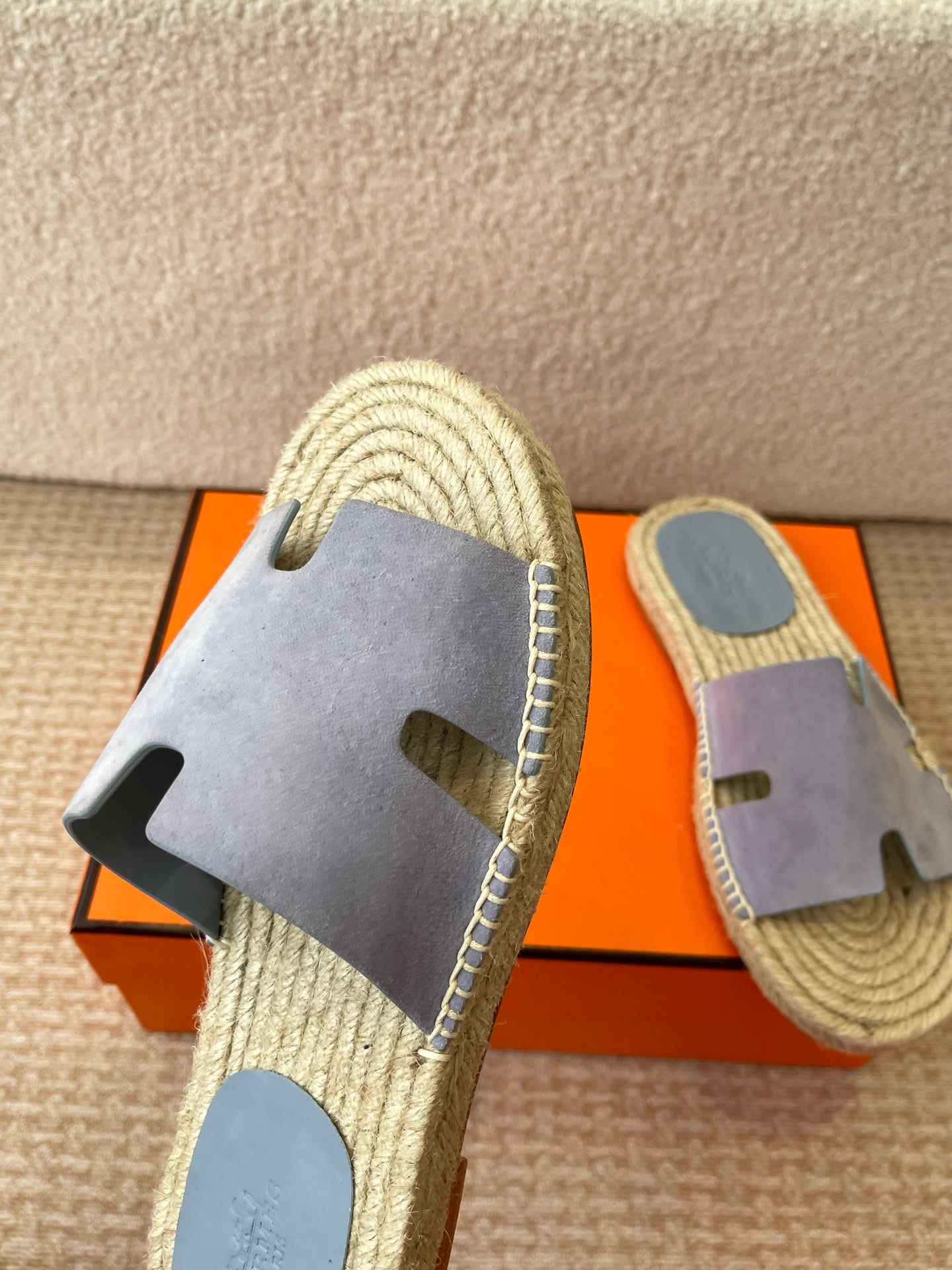 LuxluxHouse Best Quality Women Shoes Hermes