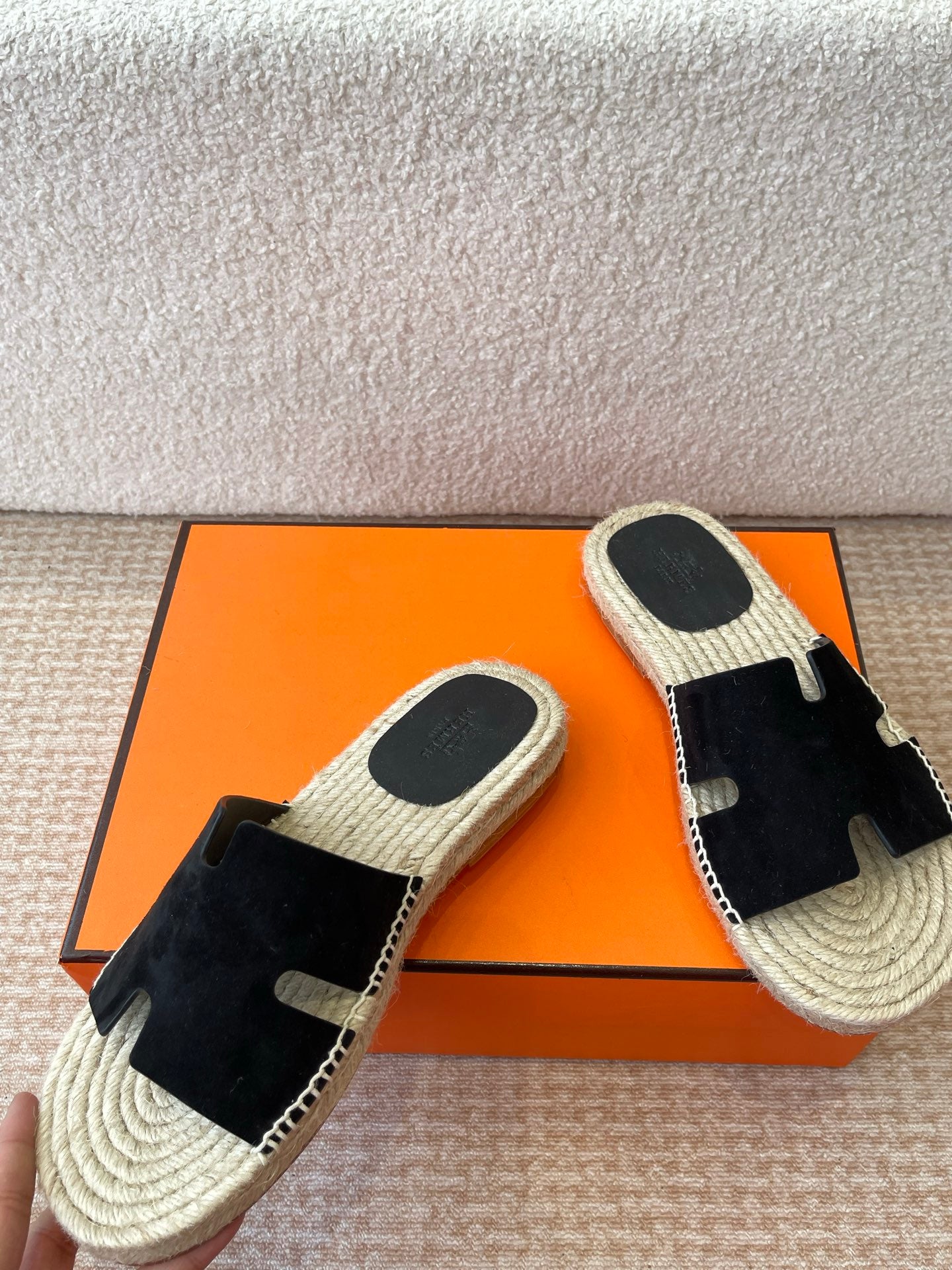 LuxluxHouse Best Quality Women Shoes Hermes