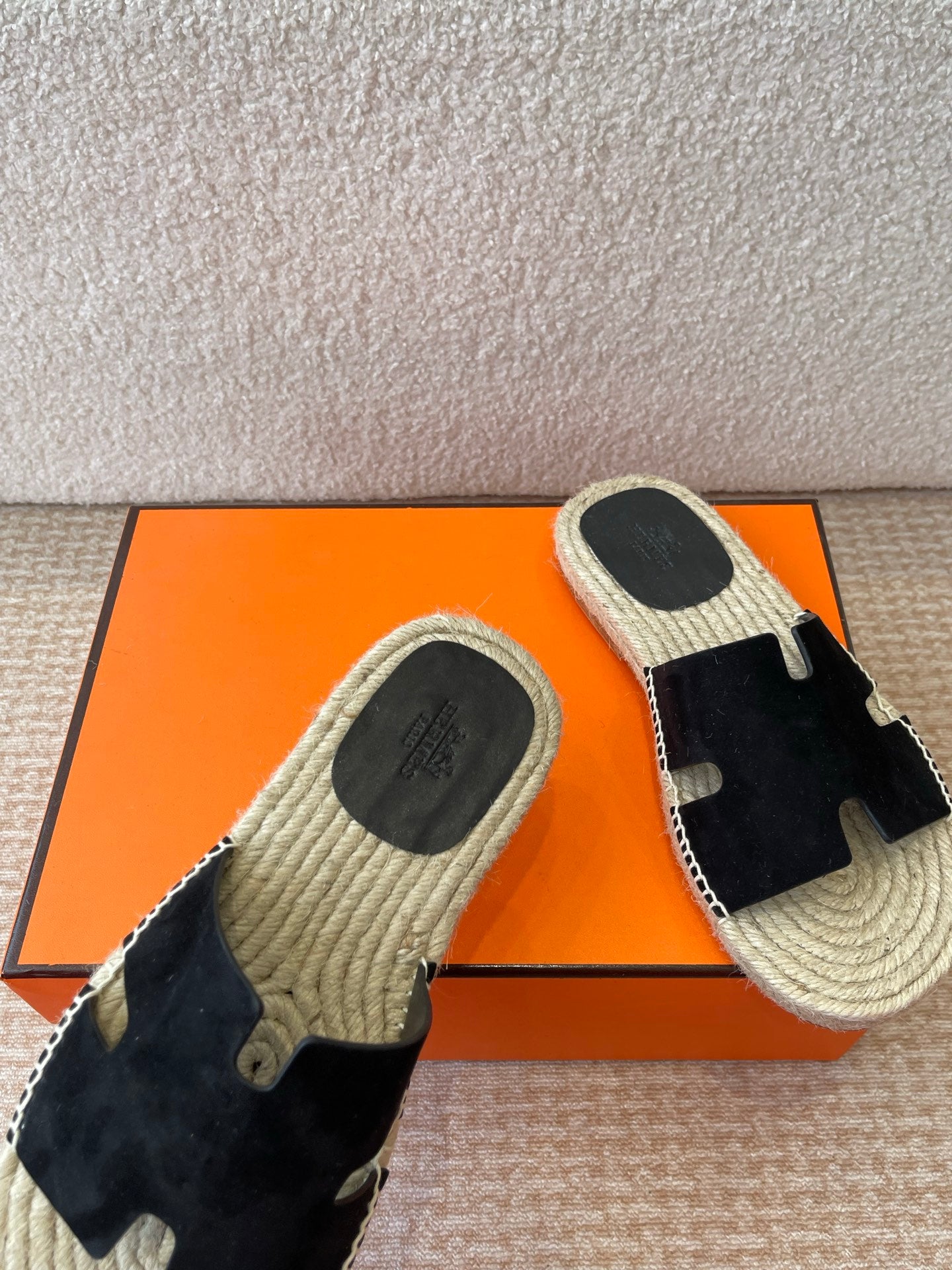 LuxluxHouse Best Quality Women Shoes Hermes
