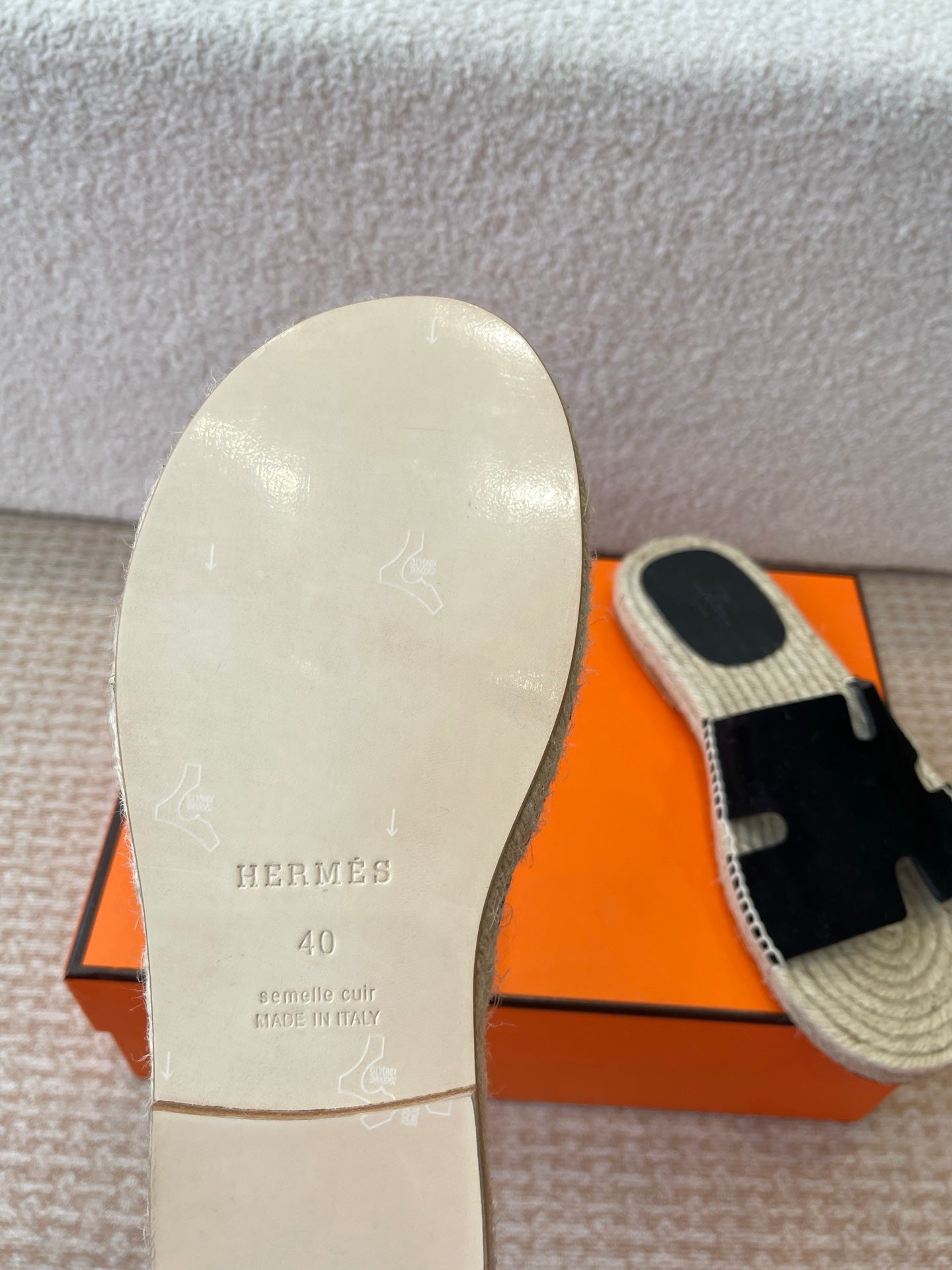 LuxluxHouse Best Quality Women Shoes Hermes