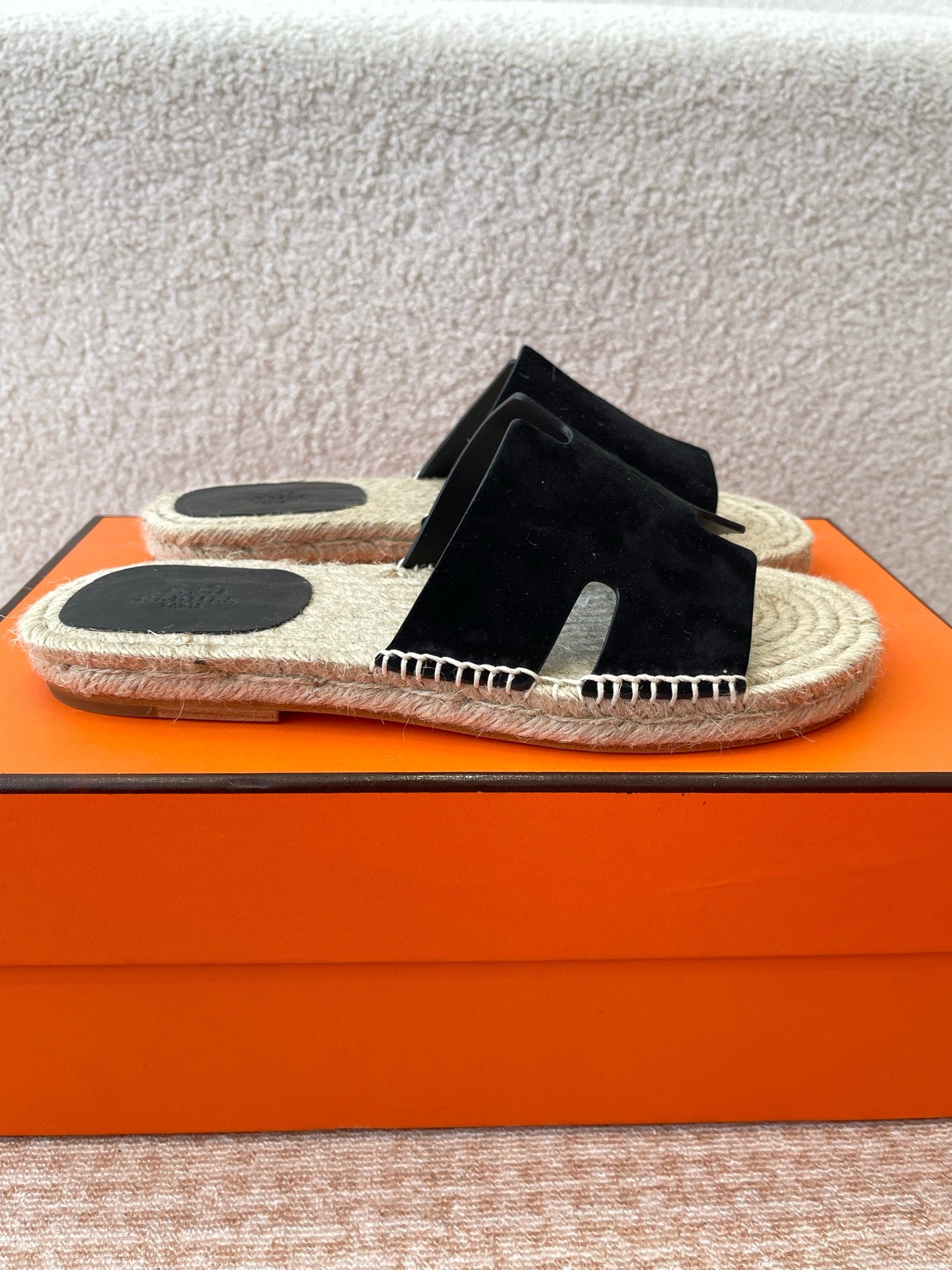 LuxluxHouse Best Quality Women Shoes Hermes