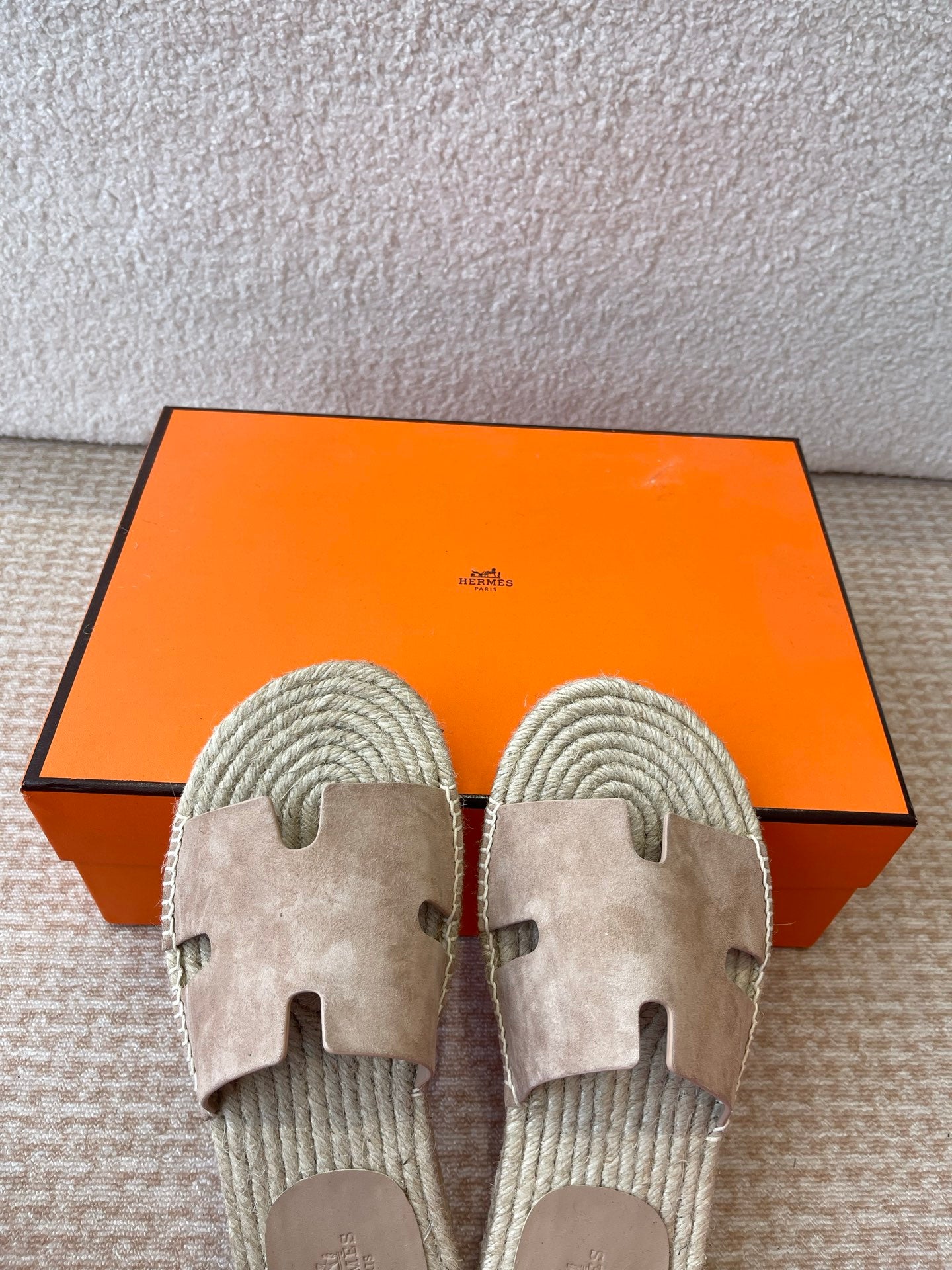 LuxluxHouse Best Quality Women Shoes Hermes