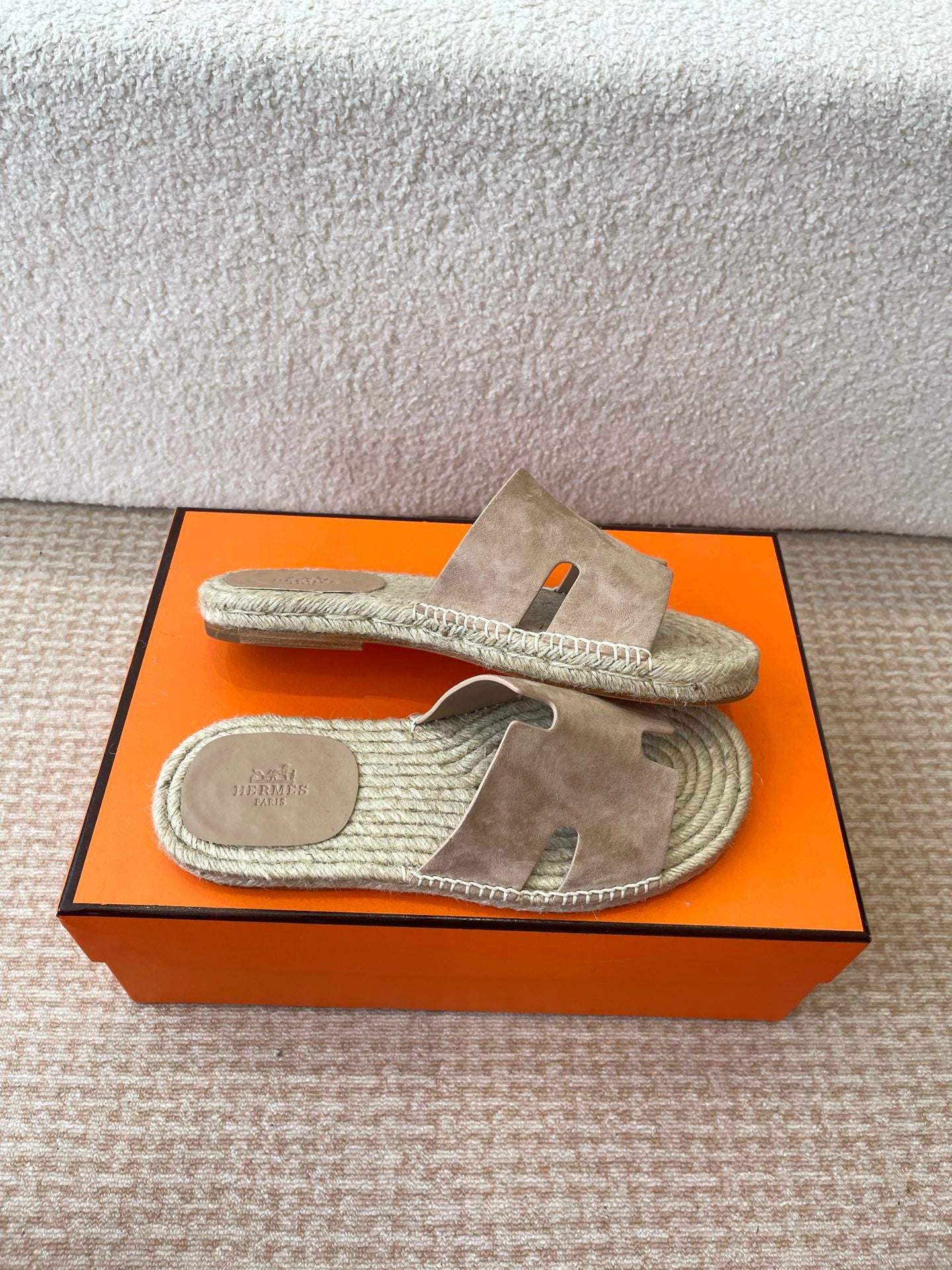 LuxluxHouse Best Quality Women Shoes Hermes