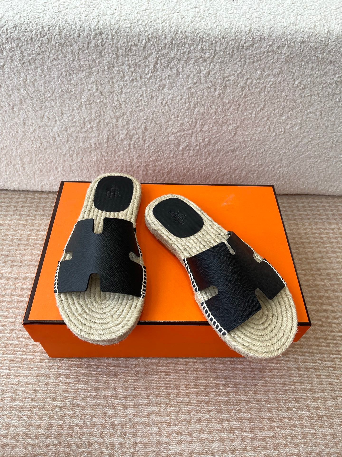 LuxluxHouse Best Quality Women Shoes Hermes