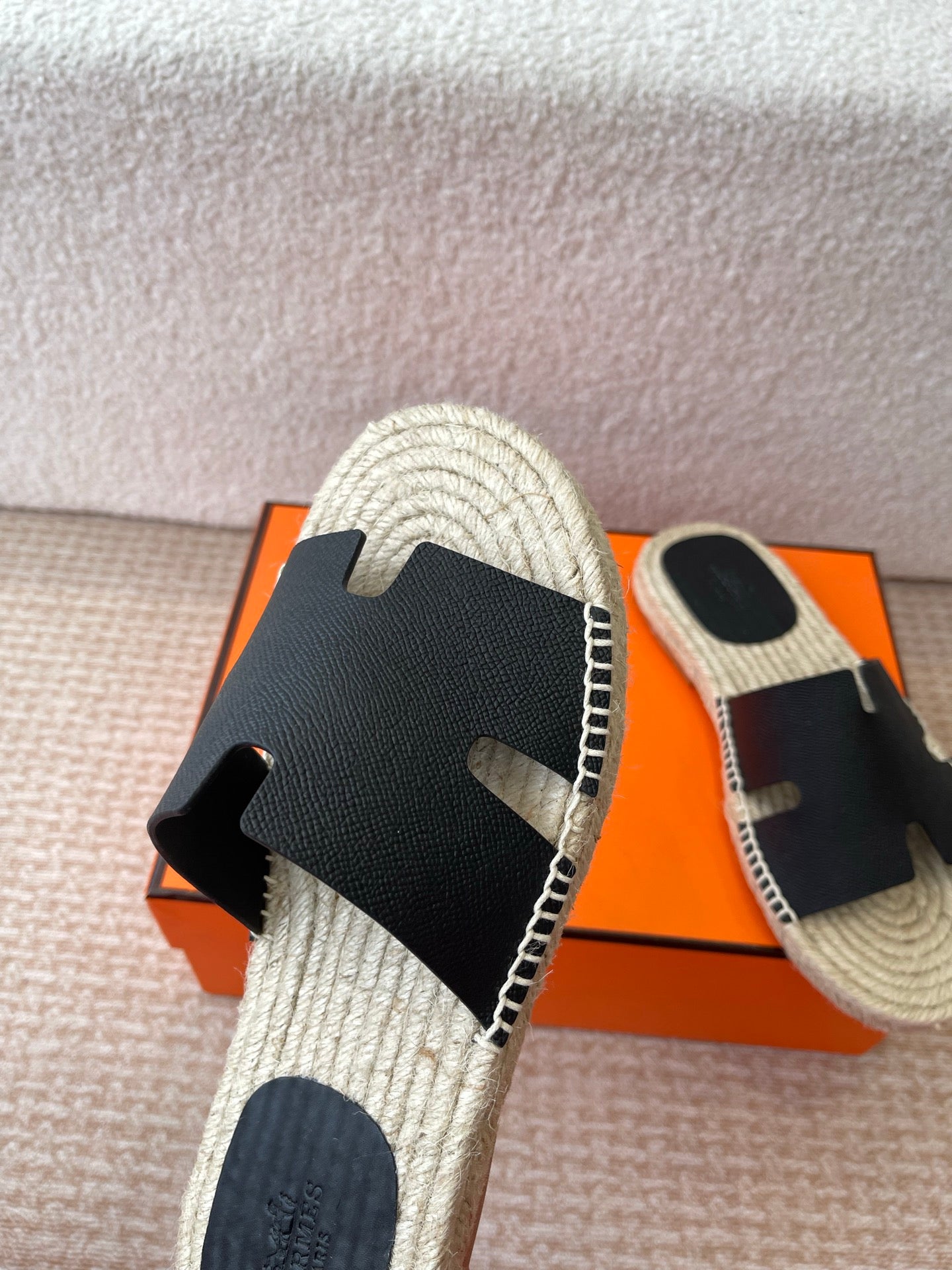 LuxluxHouse Best Quality Women Shoes Hermes