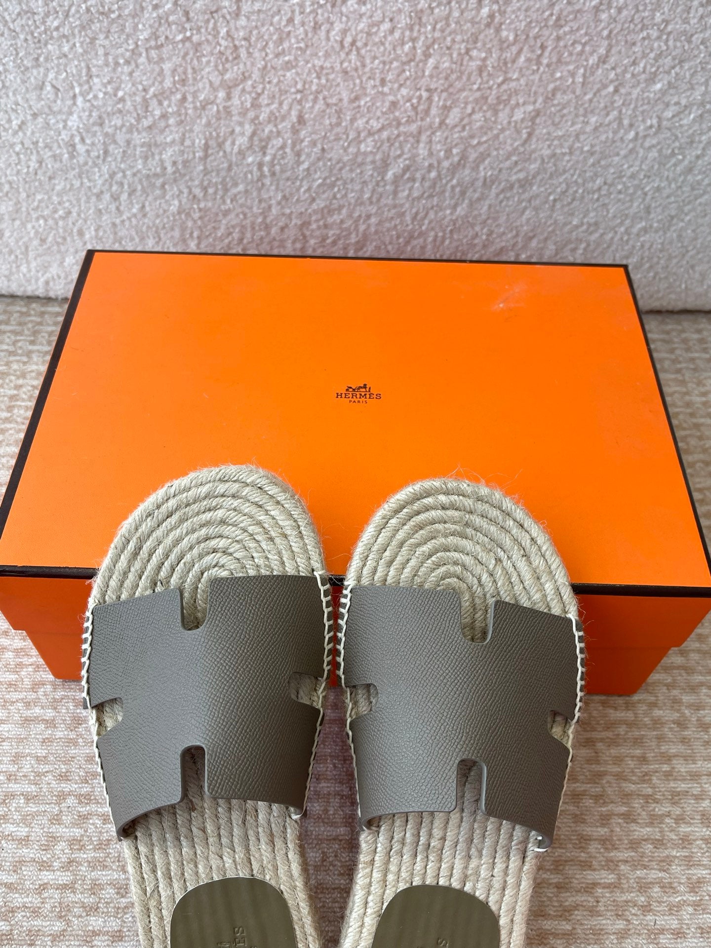 LuxluxHouse Best Quality Women Shoes Hermes