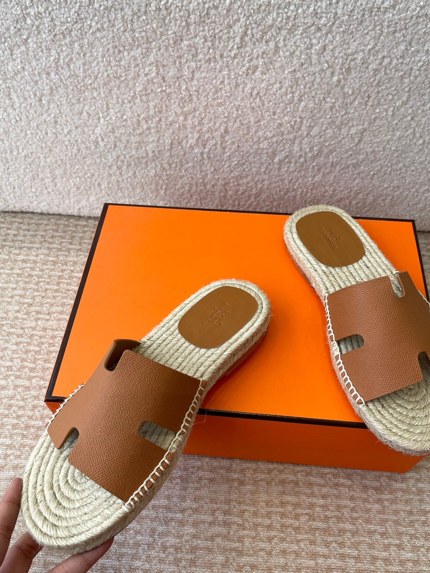 LuxluxHouse Best Quality Women Shoes Hermes
