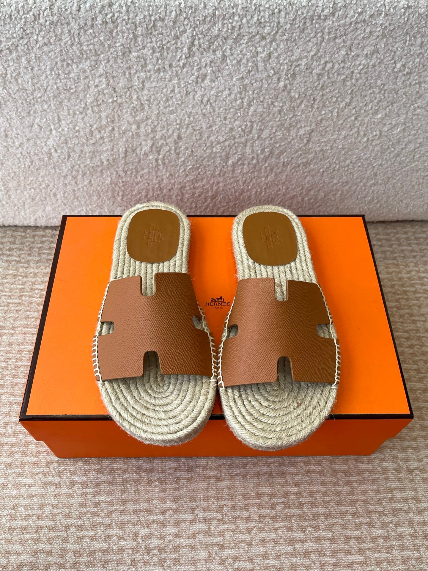 LuxluxHouse Best Quality Women Shoes Hermes