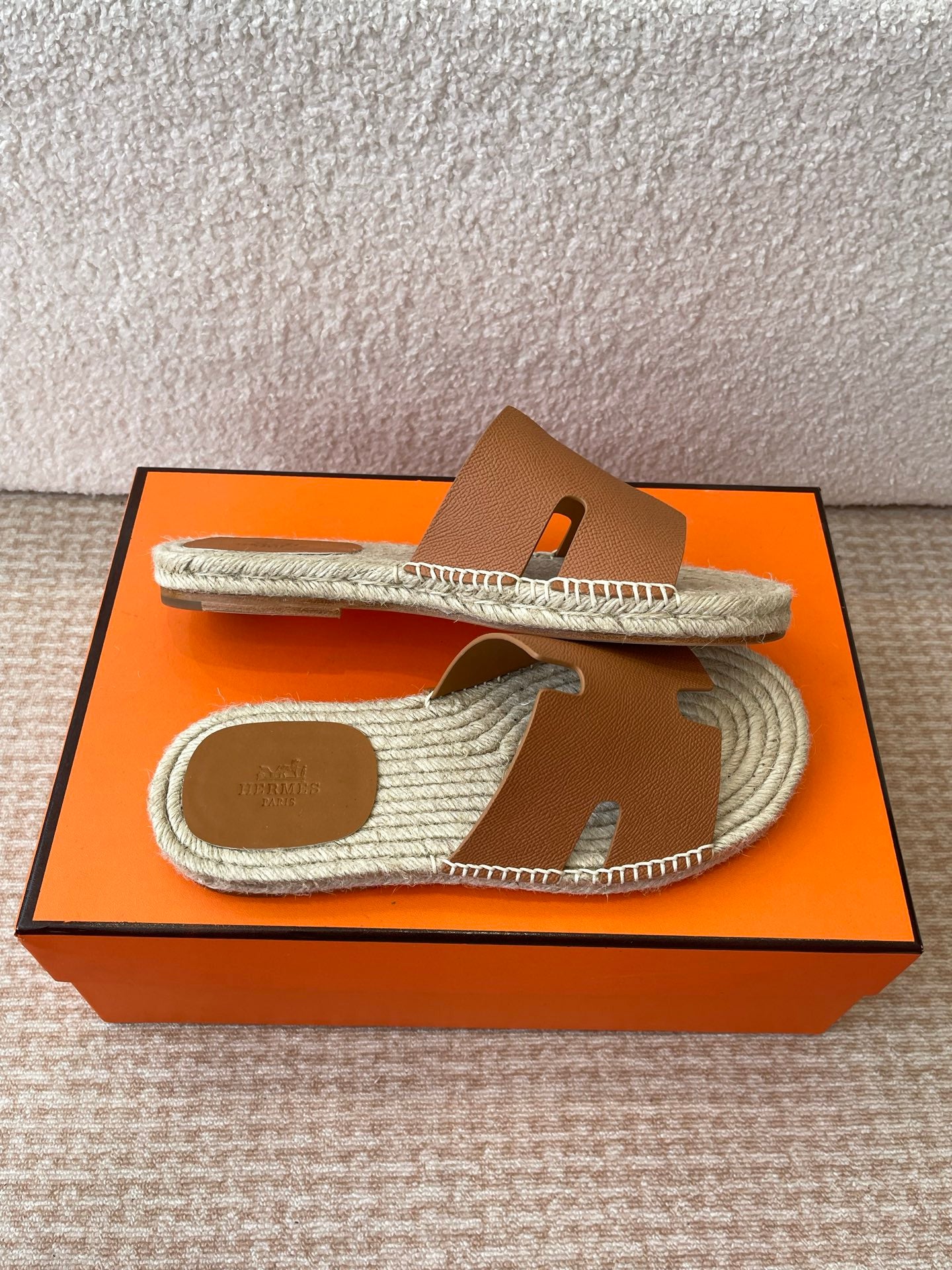 LuxluxHouse Best Quality Women Shoes Hermes