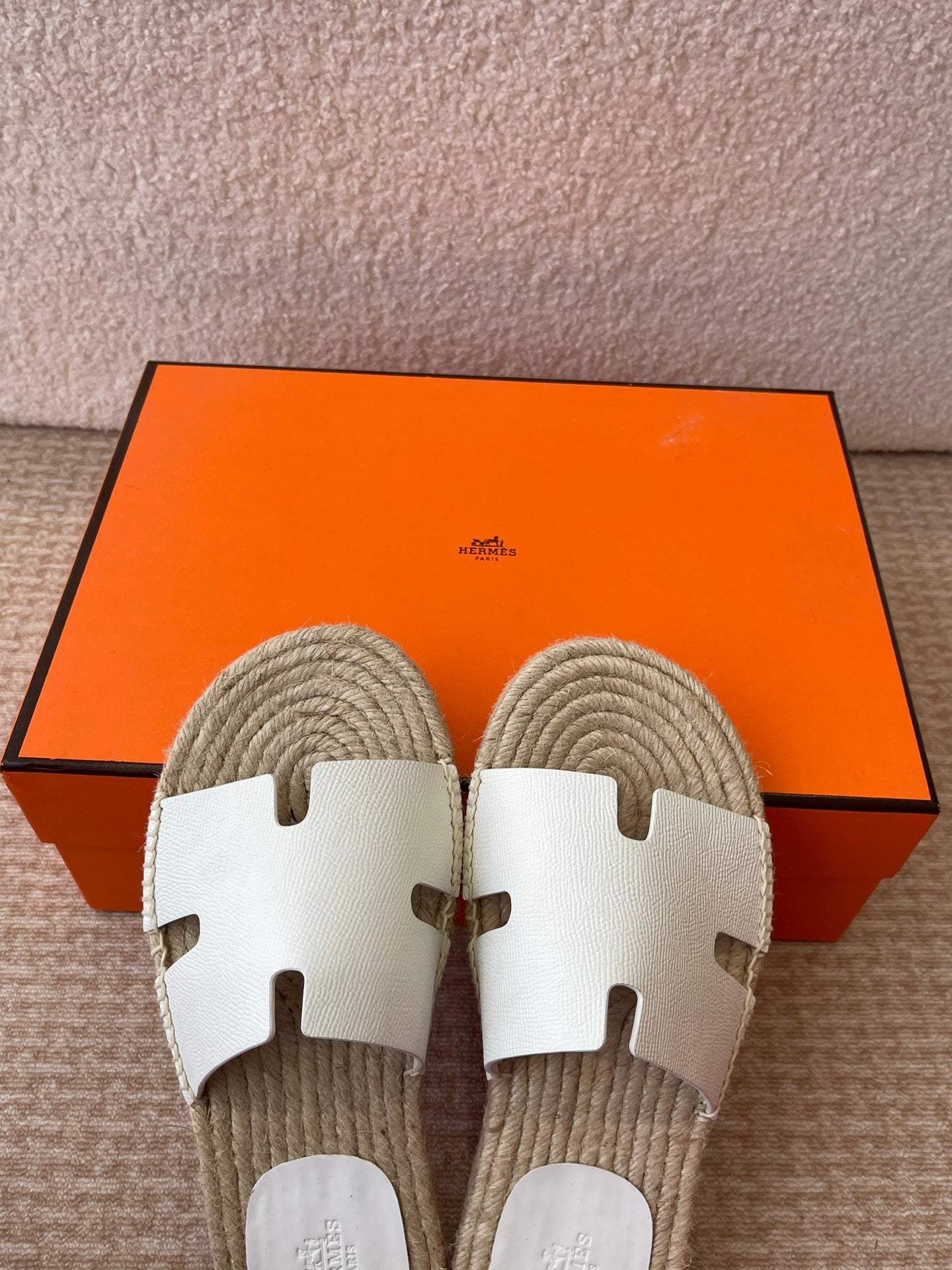 LuxluxHouse Best Quality Women Shoes Hermes