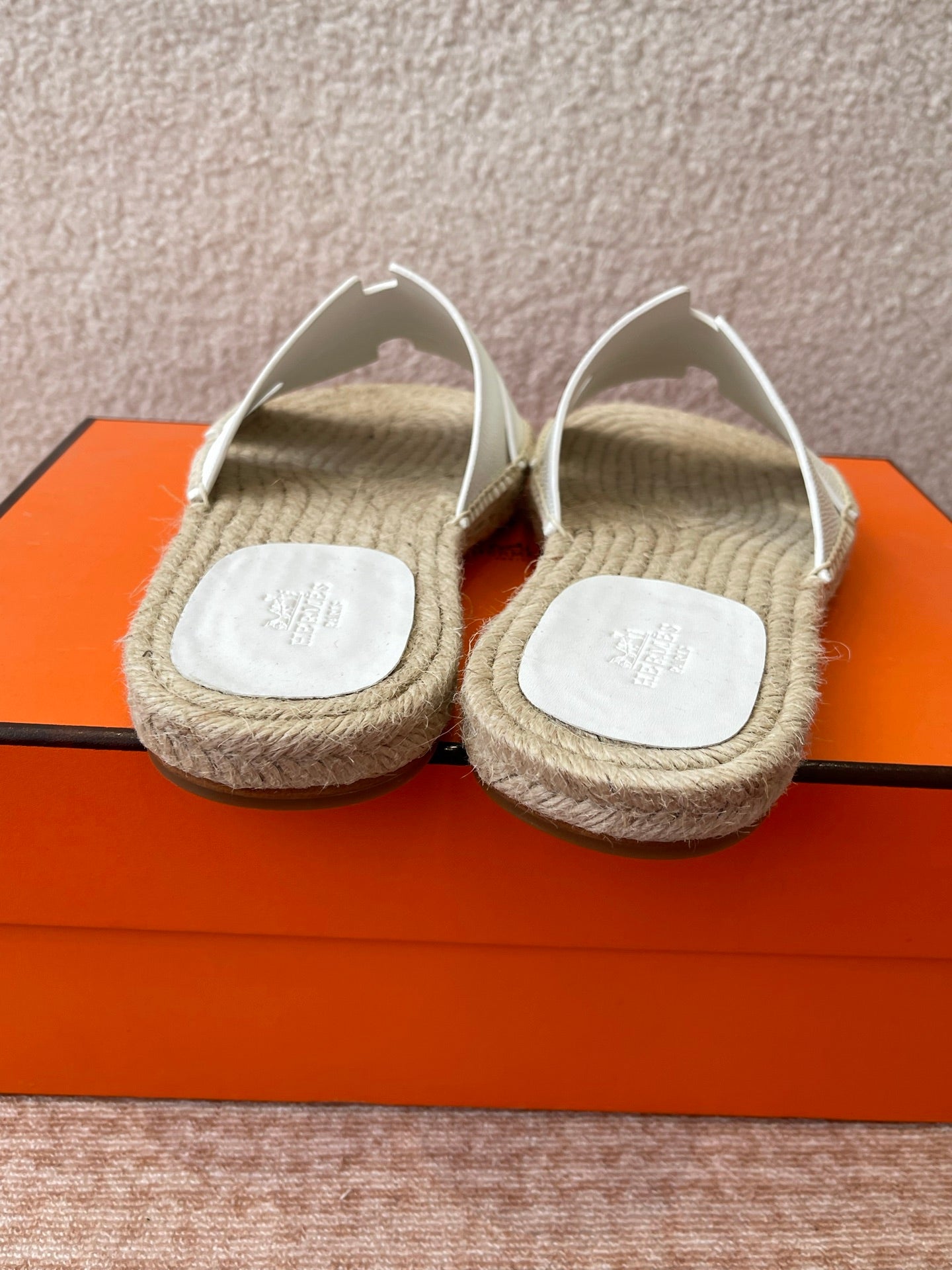 LuxluxHouse Best Quality Women Shoes Hermes