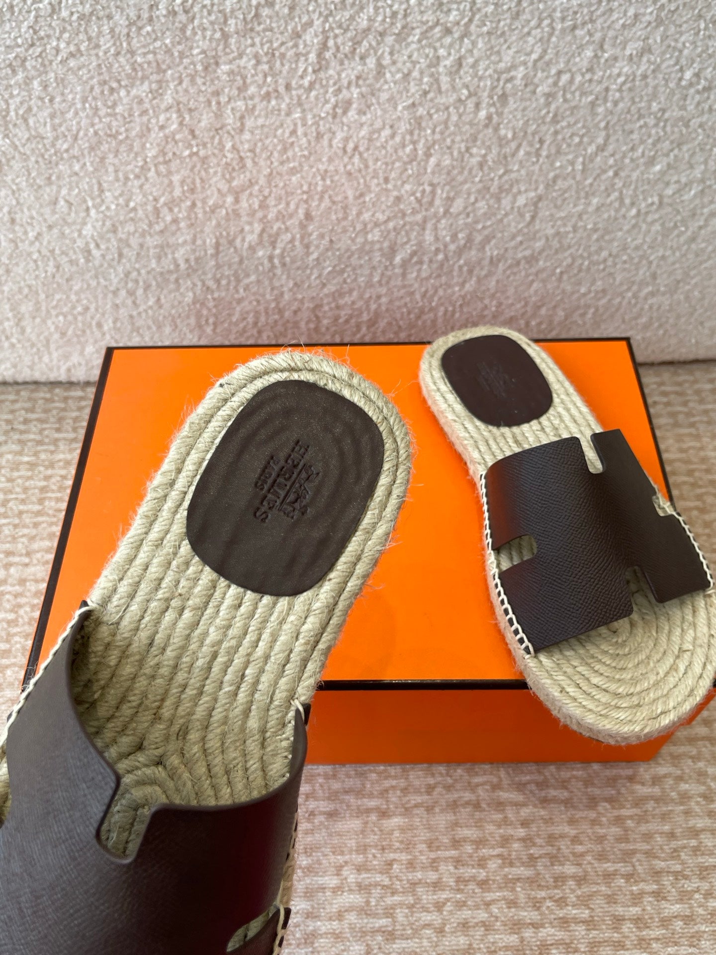 LuxluxHouse Best Quality Women Shoes Hermes