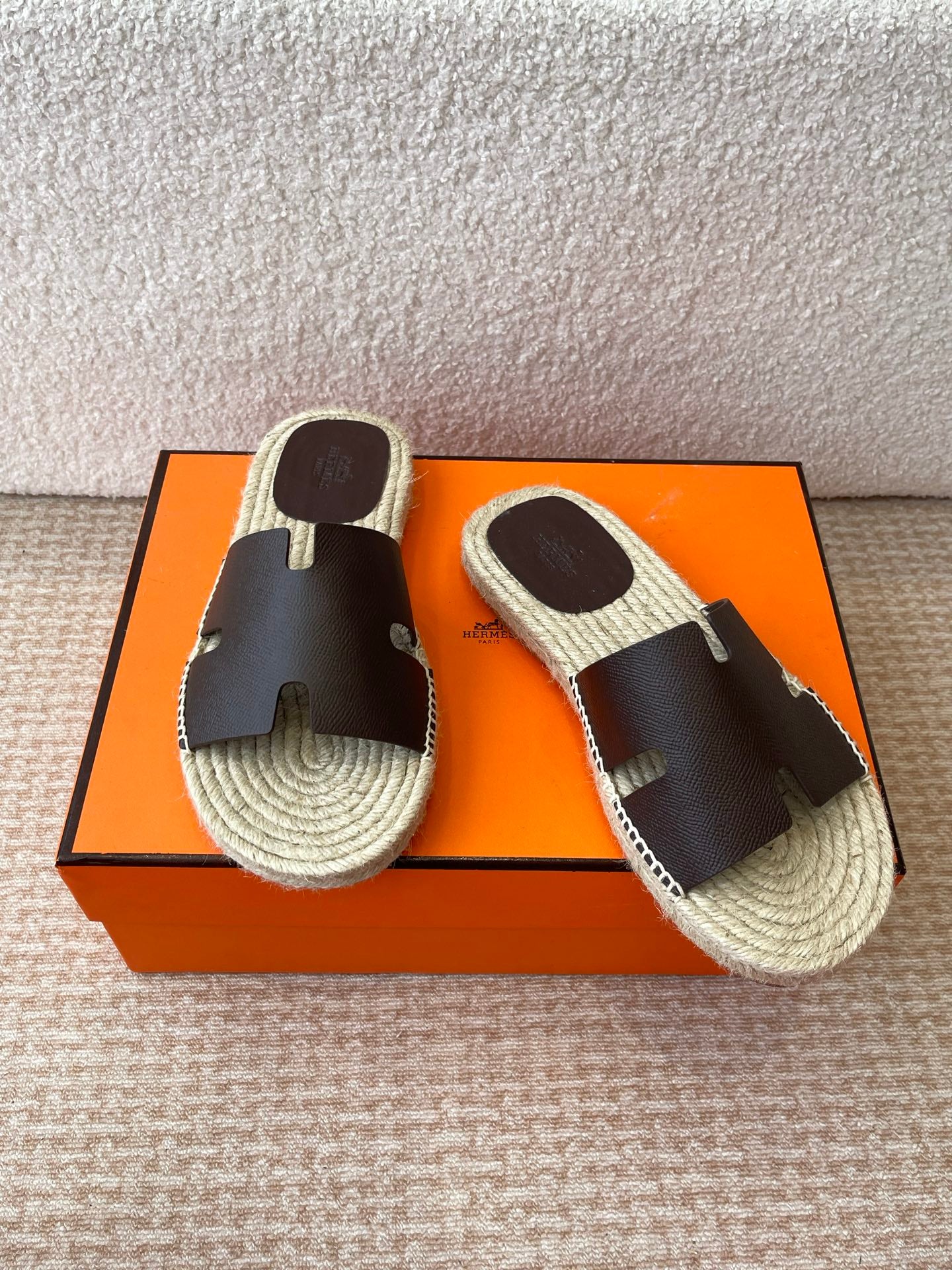 LuxluxHouse Best Quality Women Shoes Hermes