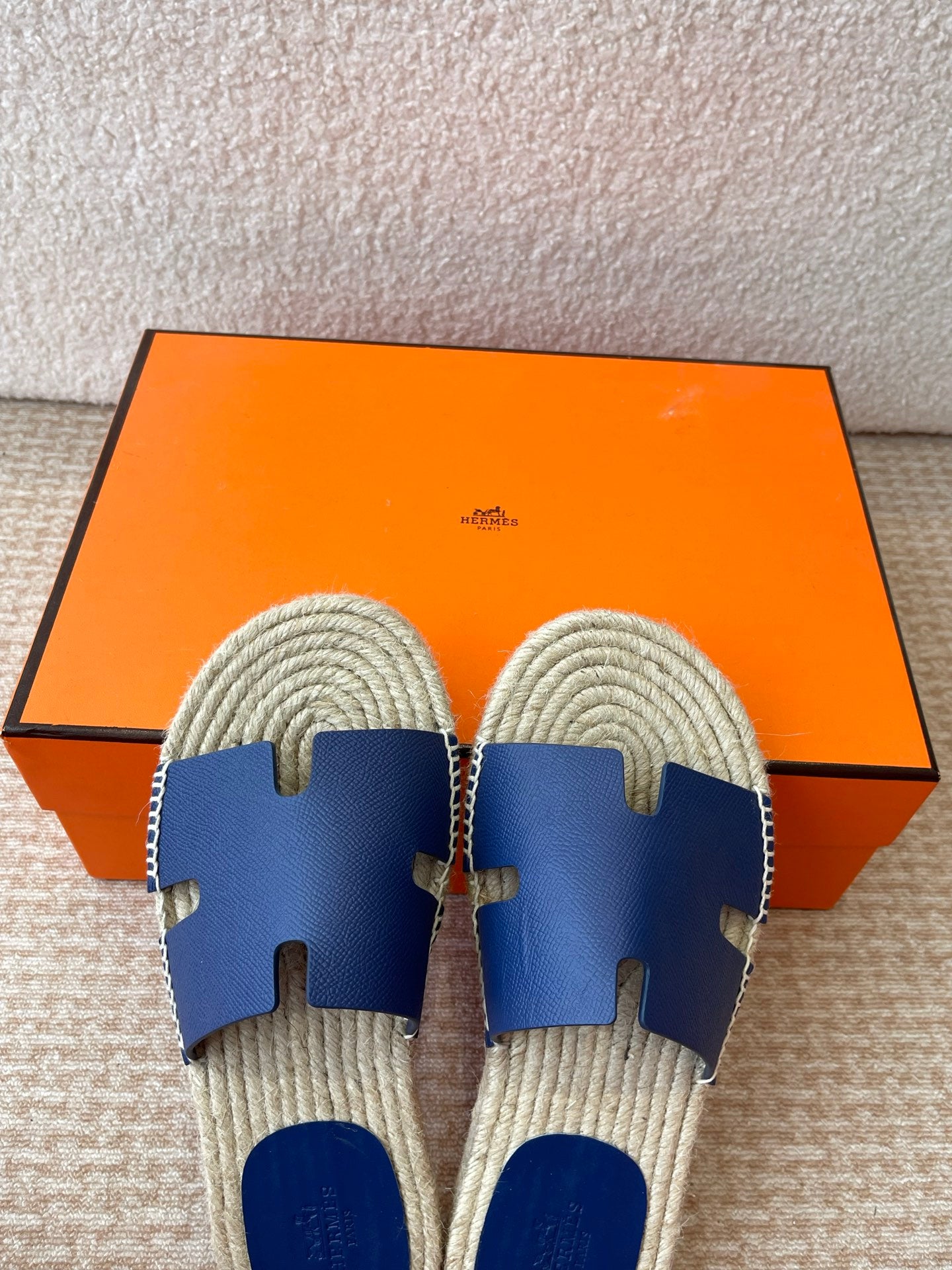 LuxluxHouse Best Quality Women Shoes Hermes