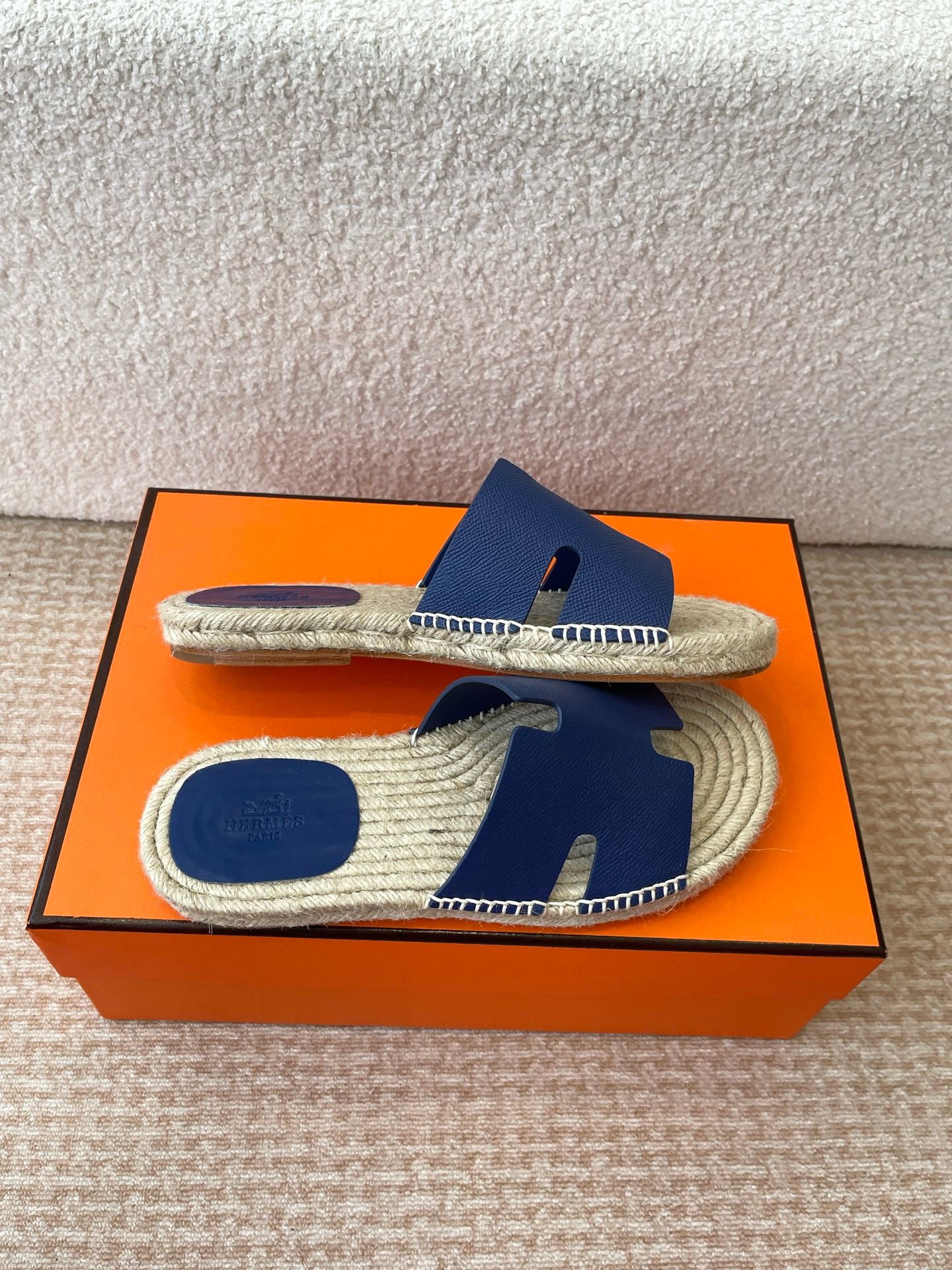 LuxluxHouse Best Quality Women Shoes Hermes