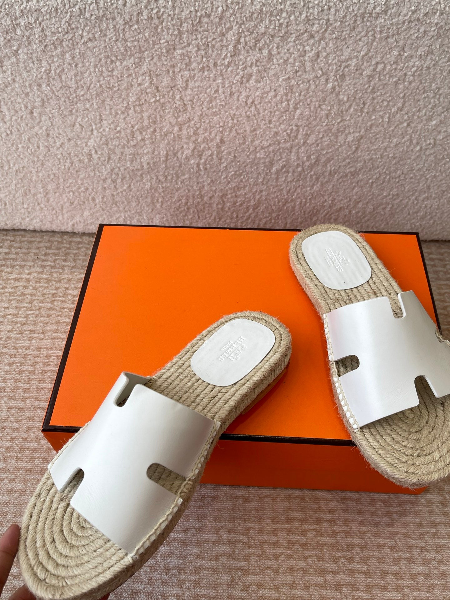 LuxluxHouse Best Quality Women Shoes Hermes