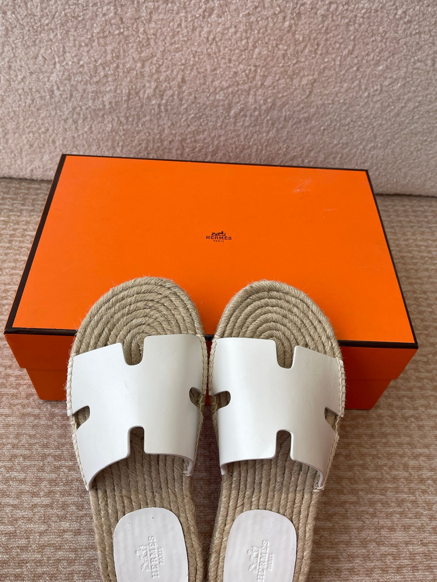 LuxluxHouse Best Quality Women Shoes Hermes