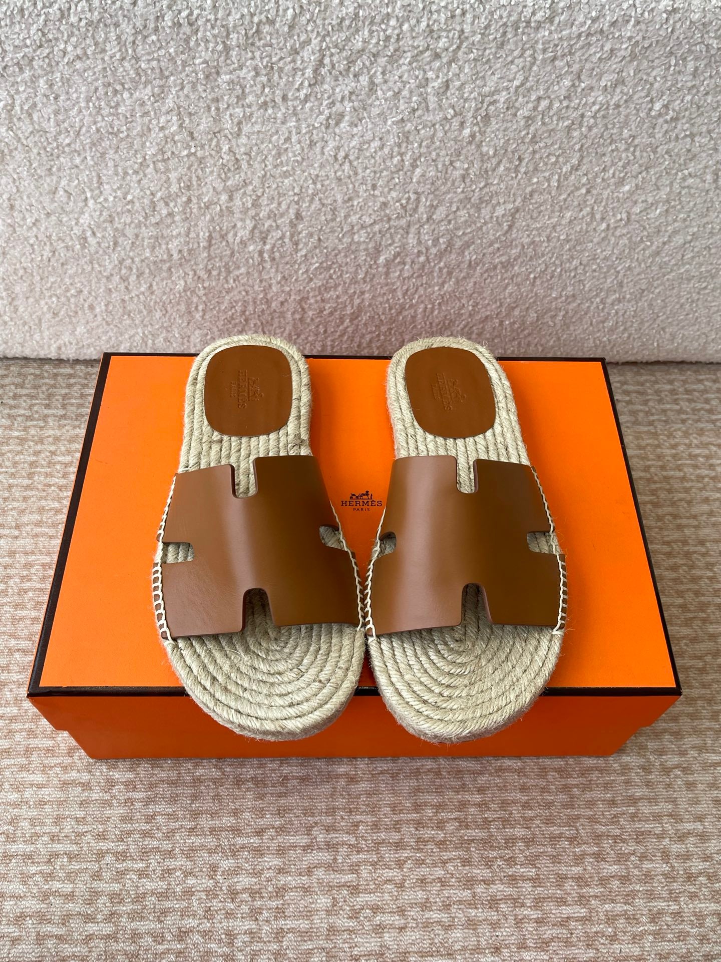 LuxluxHouse Best Quality Women Shoes Hermes