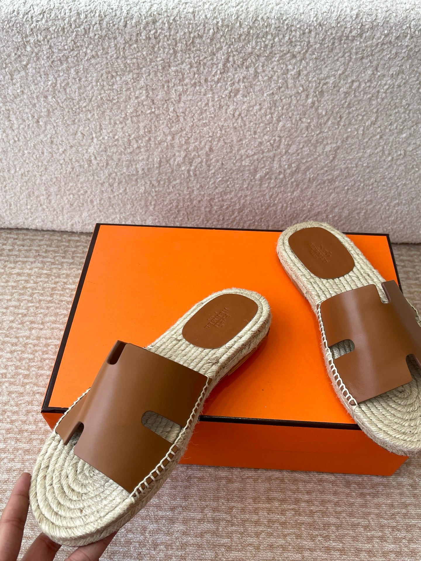 LuxluxHouse Best Quality Women Shoes Hermes