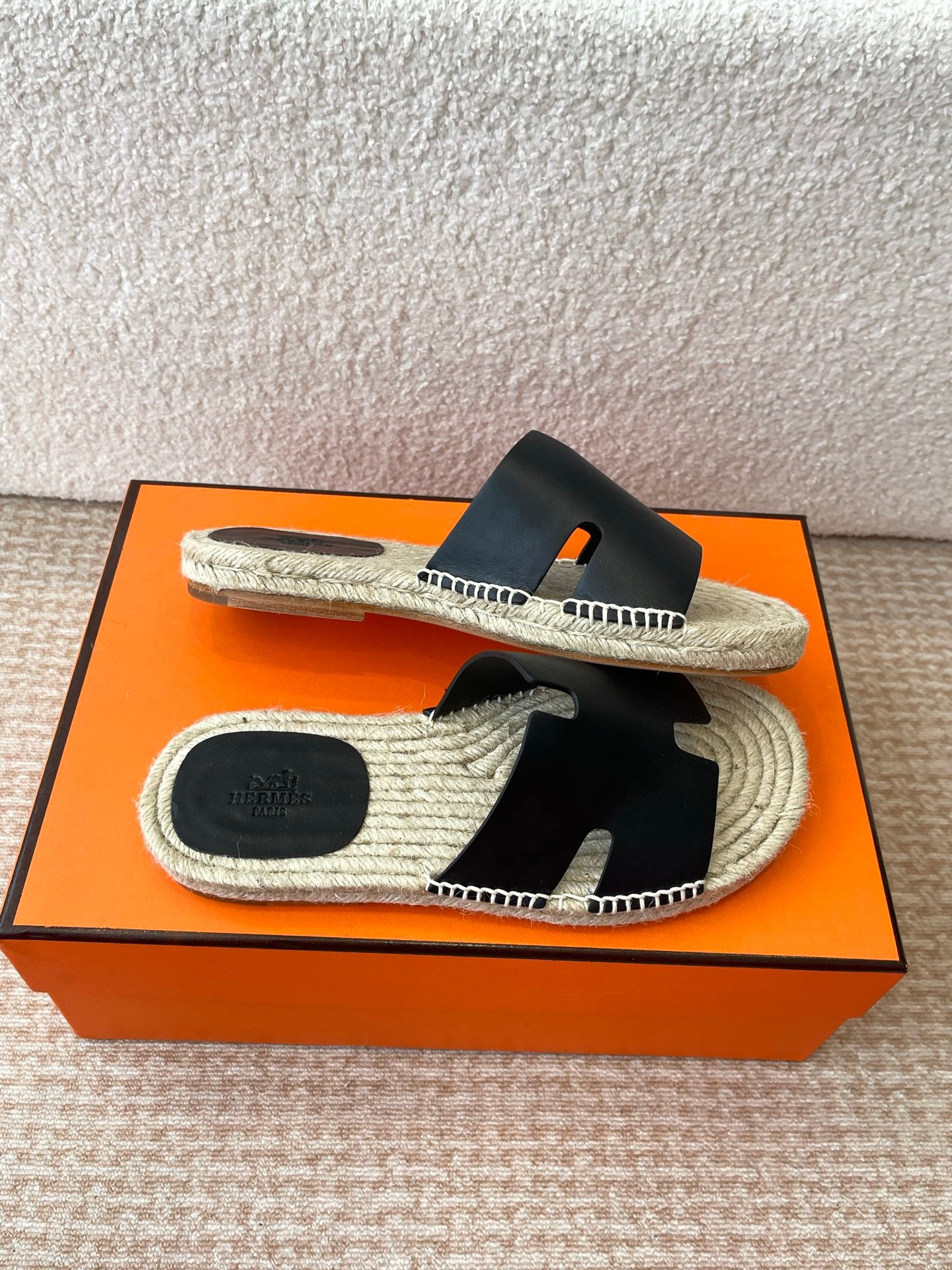 LuxluxHouse Best Quality Women Shoes Hermes