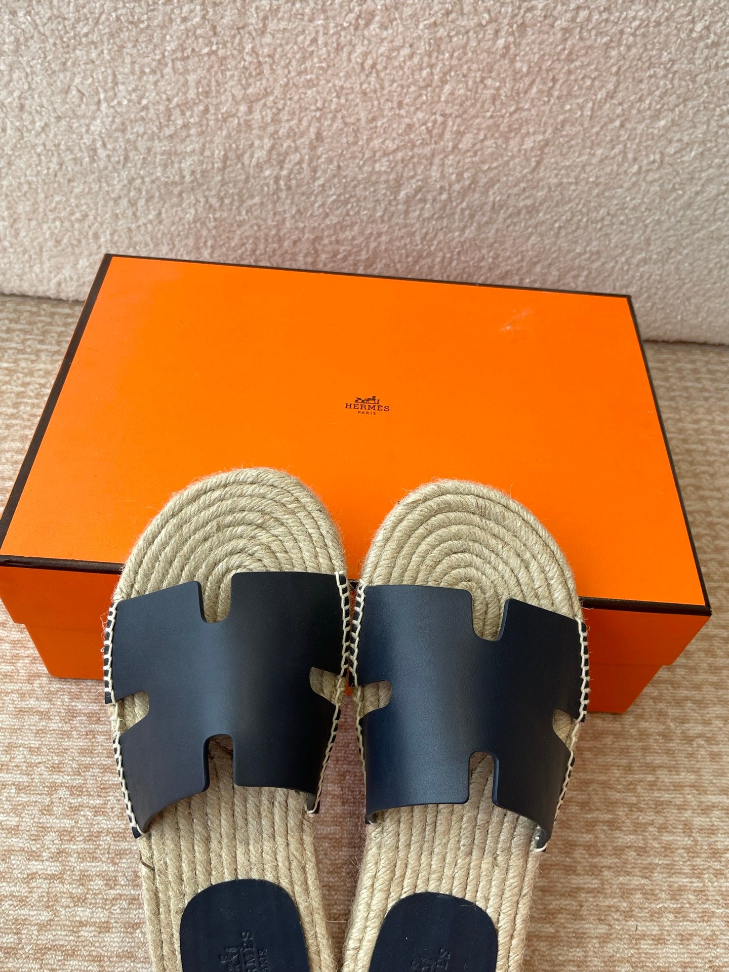 LuxluxHouse Best Quality Women Shoes Hermes