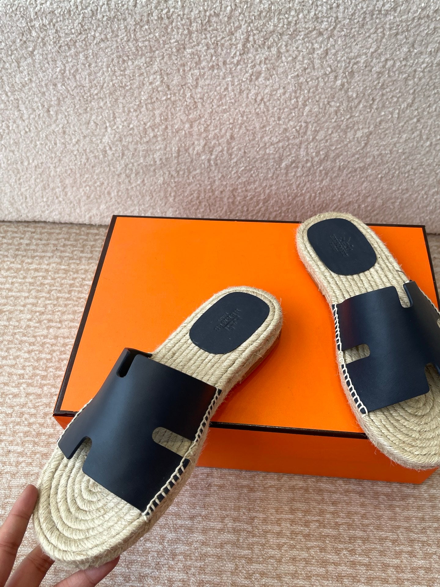 LuxluxHouse Best Quality Women Shoes Hermes