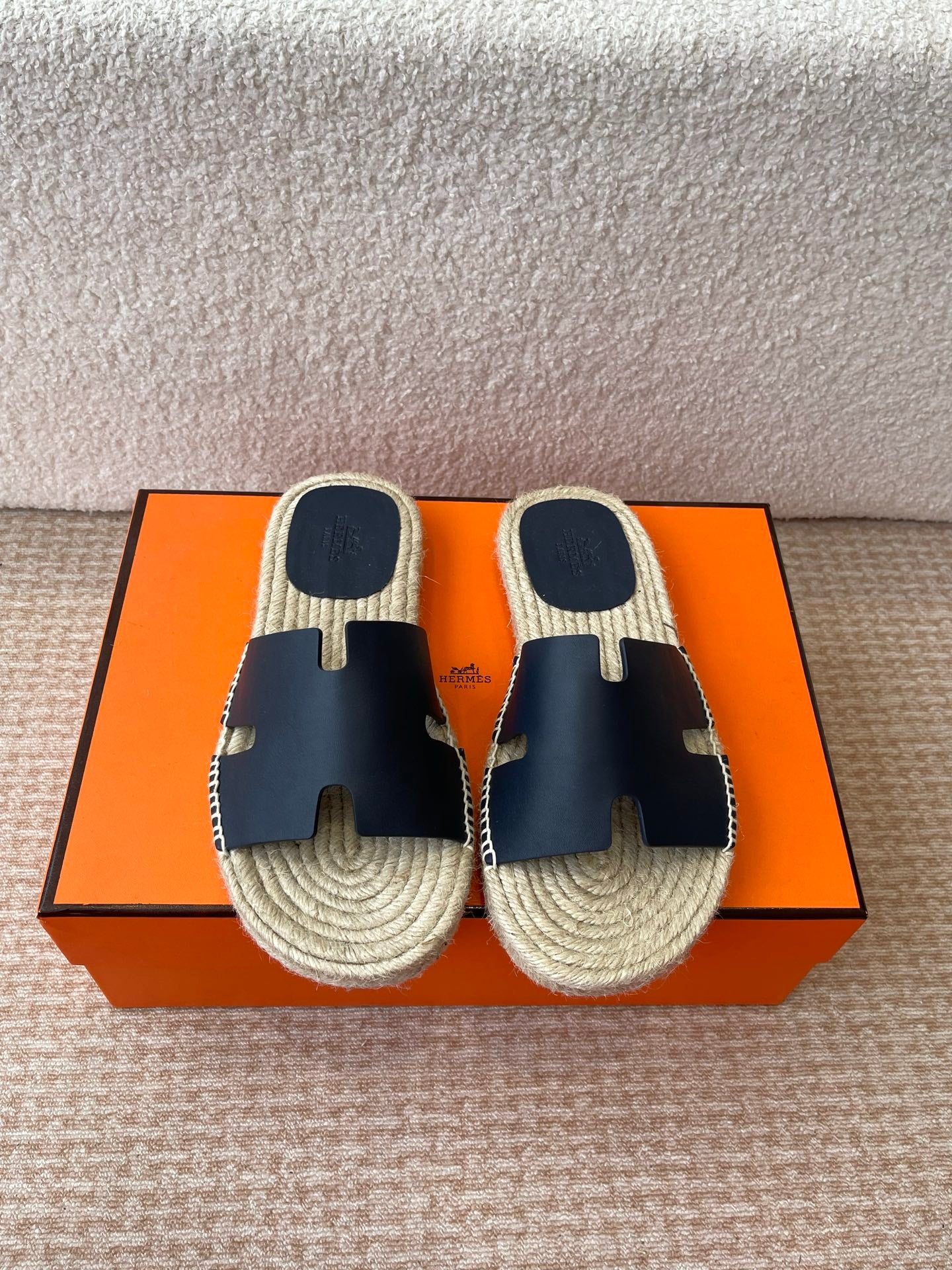 LuxluxHouse Best Quality Women Shoes Hermes