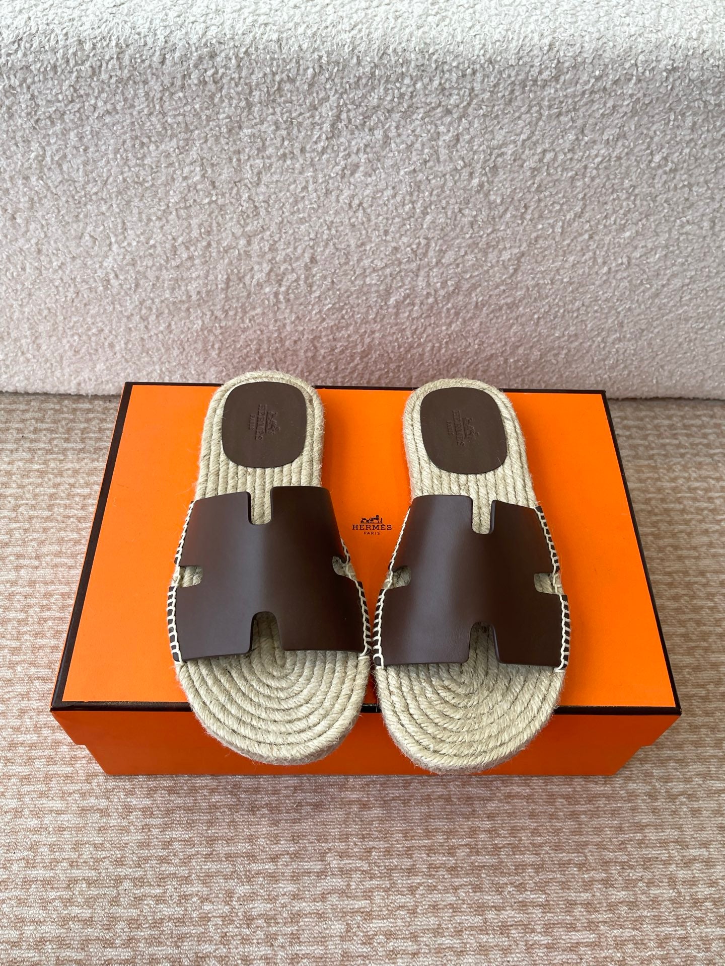 LuxluxHouse Best Quality Women Shoes Hermes
